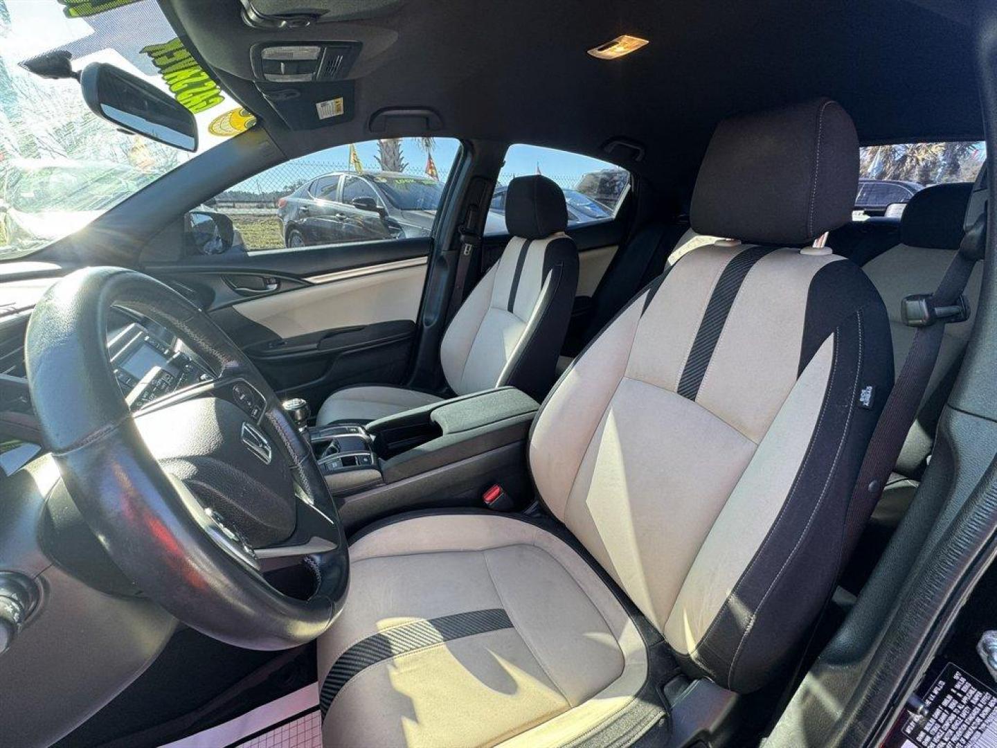 2018 Black /Black Honda Civic (SHHFK7G44JU) with an 1.5l I-4 DI Dohc T/C 1.5l engine, Manual transmission, located at 745 East Steele Rd., West Columbia, SC, 29170, (803) 755-9148, 33.927212, -81.148483 - Photo#17