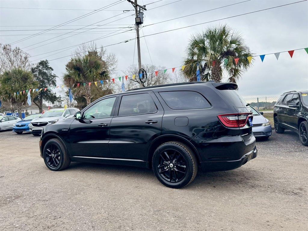 2023 Black /Black Dodge Durango (1C4SDHCT0PC) with an 5.7l V8 Smpi Hemi 5.7l engine, Automatic transmission, located at 745 East Steele Rd., West Columbia, SC, 29170, (803) 755-9148, 33.927212, -81.148483 - Photo#5