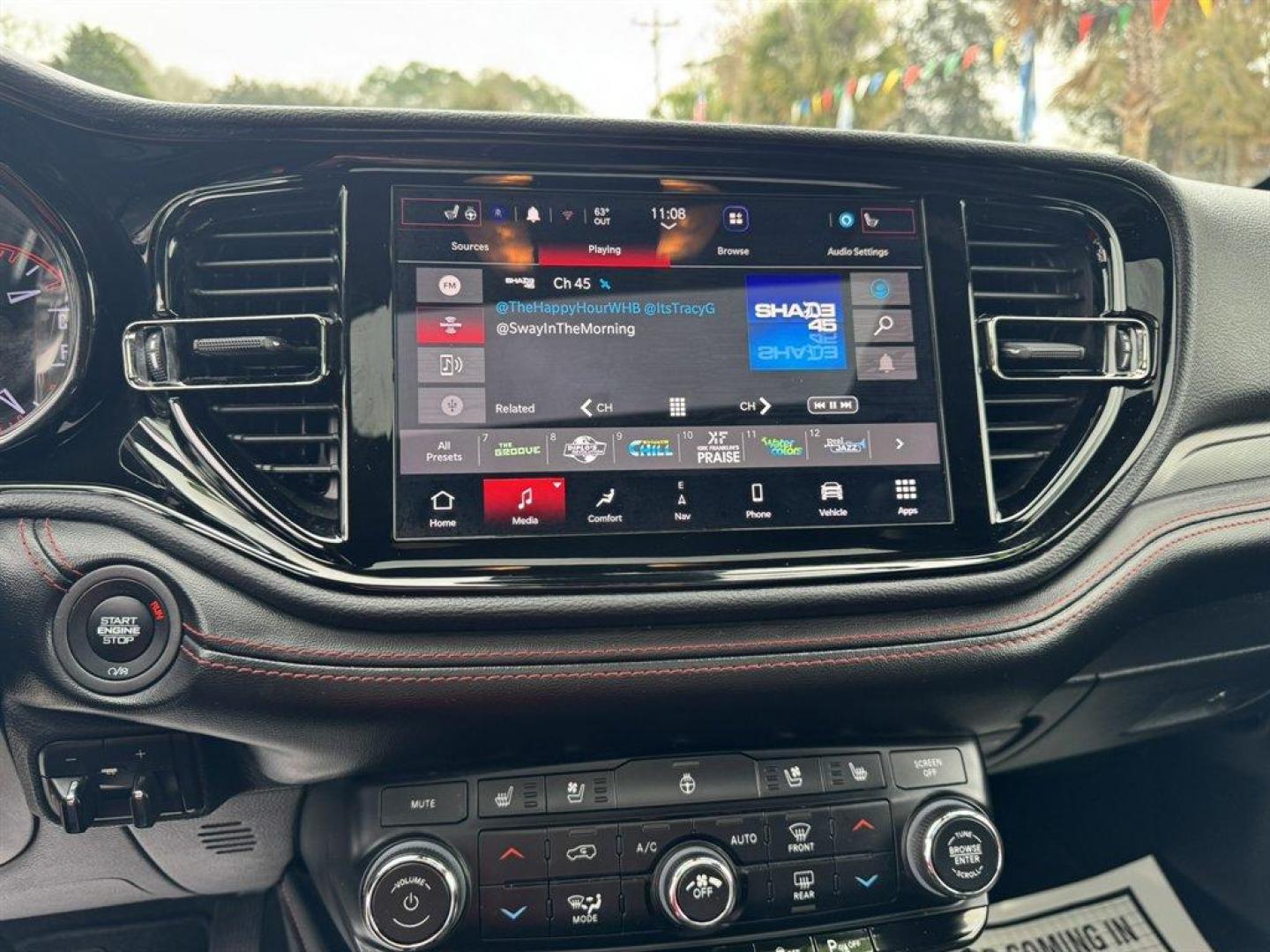 2023 Black /Black Dodge Durango (1C4SDHCT0PC) with an 5.7l V8 Smpi Hemi 5.7l engine, Automatic transmission, located at 745 East Steele Rd., West Columbia, SC, 29170, (803) 755-9148, 33.927212, -81.148483 - Photo#13