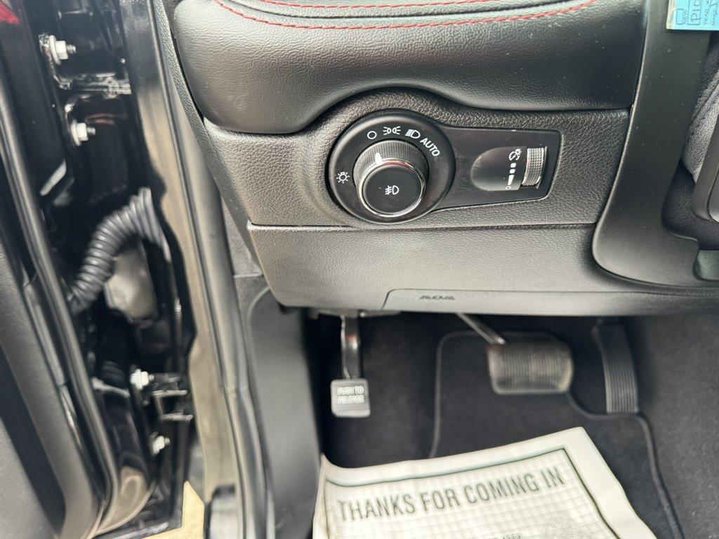 2023 Black /Black Dodge Durango (1C4SDHCT0PC) with an 5.7l V8 Smpi Hemi 5.7l engine, Automatic transmission, located at 745 East Steele Rd., West Columbia, SC, 29170, (803) 755-9148, 33.927212, -81.148483 - Photo#20