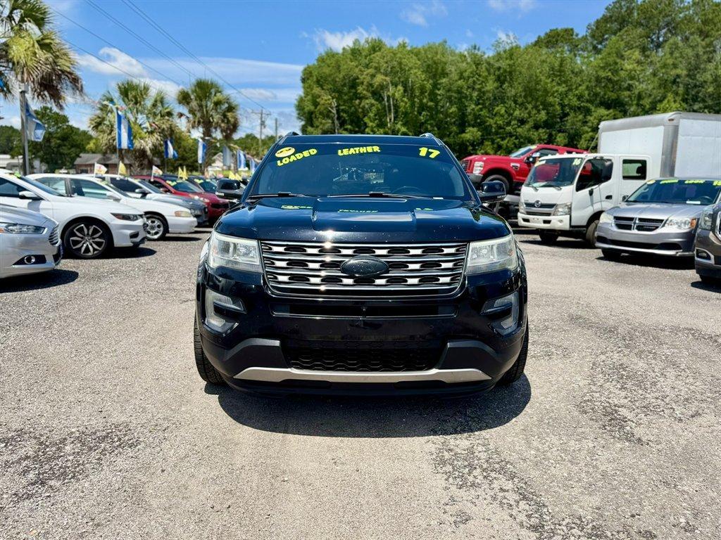 2017 Black /Black Ford Explorer (1FM5K7F8XHG) with an 3.5l V6 Smpi TI-VCT 3.5l engine, Automatic transmission, located at 745 East Steele Rd., West Columbia, SC, 29170, (803) 755-9148, 33.927212, -81.148483 - Photo#1