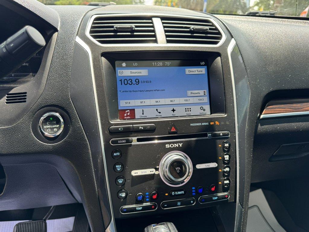 2017 Black /Black Ford Explorer (1FM5K7F8XHG) with an 3.5l V6 Smpi TI-VCT 3.5l engine, Automatic transmission, located at 745 East Steele Rd., West Columbia, SC, 29170, (803) 755-9148, 33.927212, -81.148483 - Photo#11
