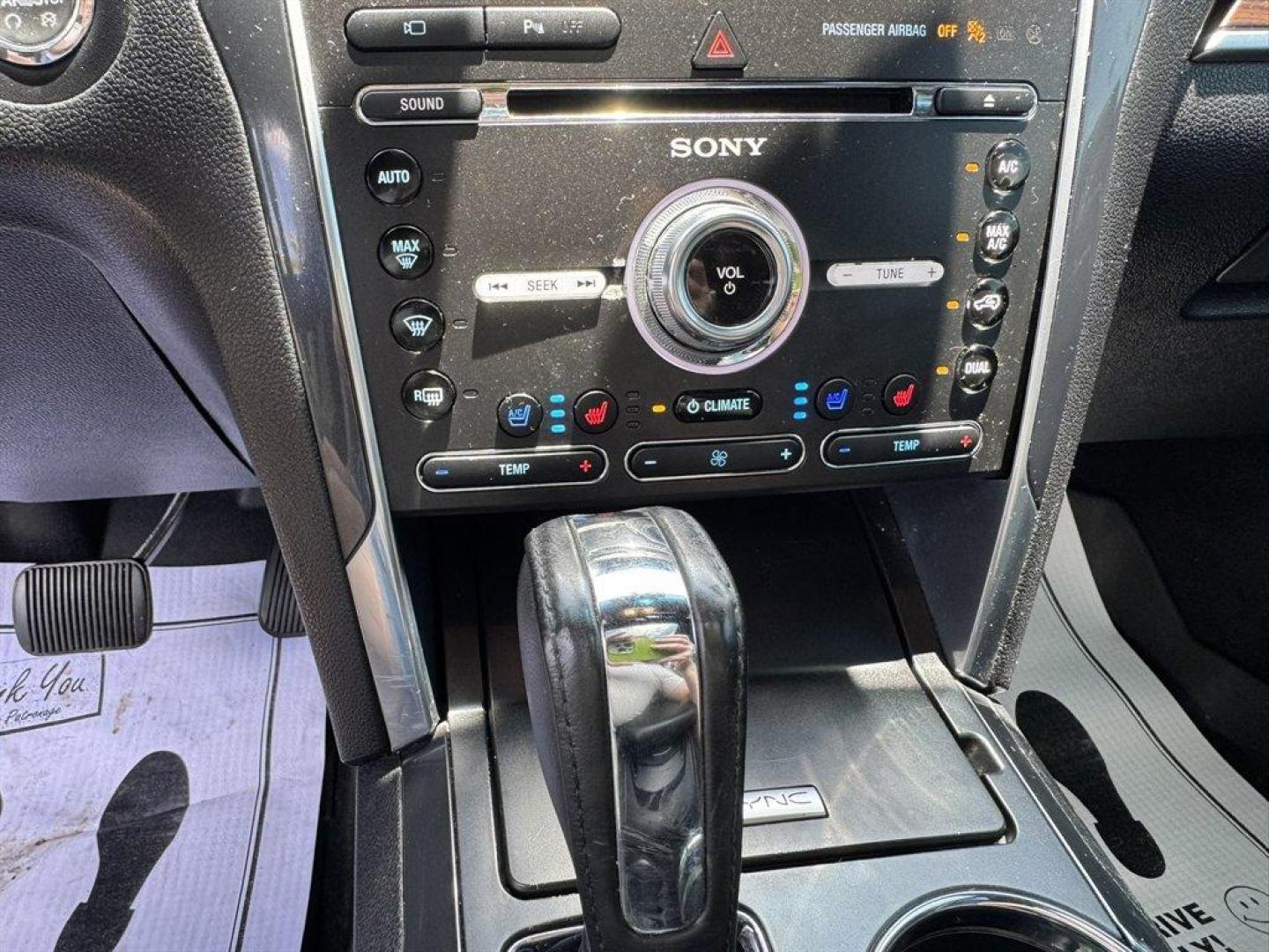 2017 Black /Black Ford Explorer (1FM5K7F8XHG) with an 3.5l V6 Smpi TI-VCT 3.5l engine, Automatic transmission, located at 745 East Steele Rd., West Columbia, SC, 29170, (803) 755-9148, 33.927212, -81.148483- Photo#15