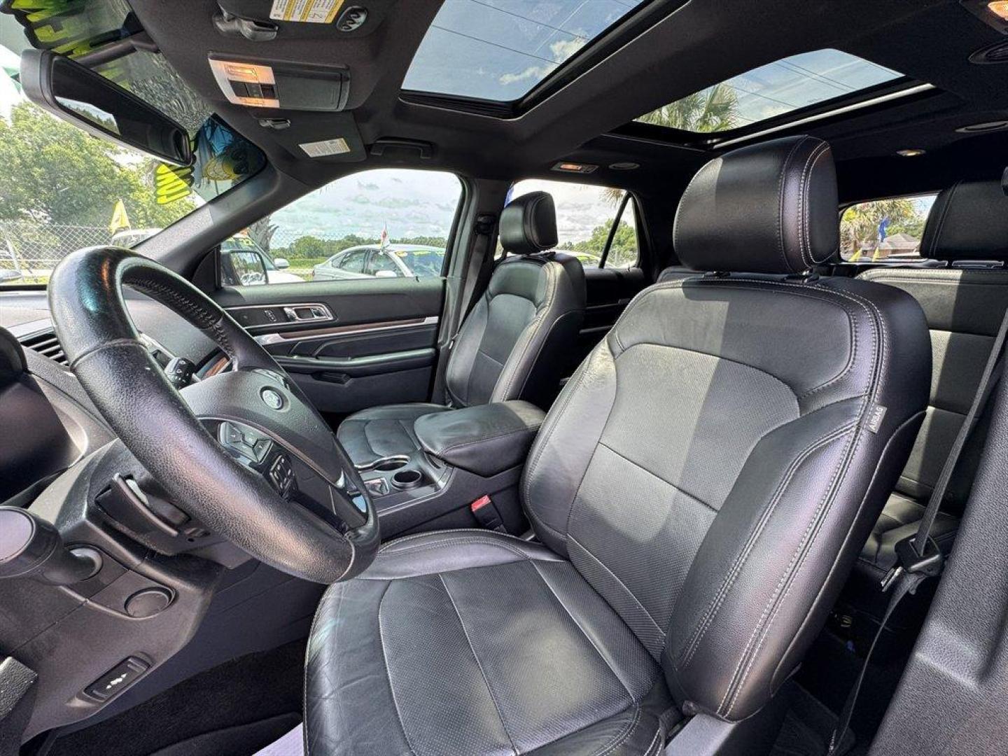 2017 Black /Black Ford Explorer (1FM5K7F8XHG) with an 3.5l V6 Smpi TI-VCT 3.5l engine, Automatic transmission, located at 745 East Steele Rd., West Columbia, SC, 29170, (803) 755-9148, 33.927212, -81.148483- Photo#21