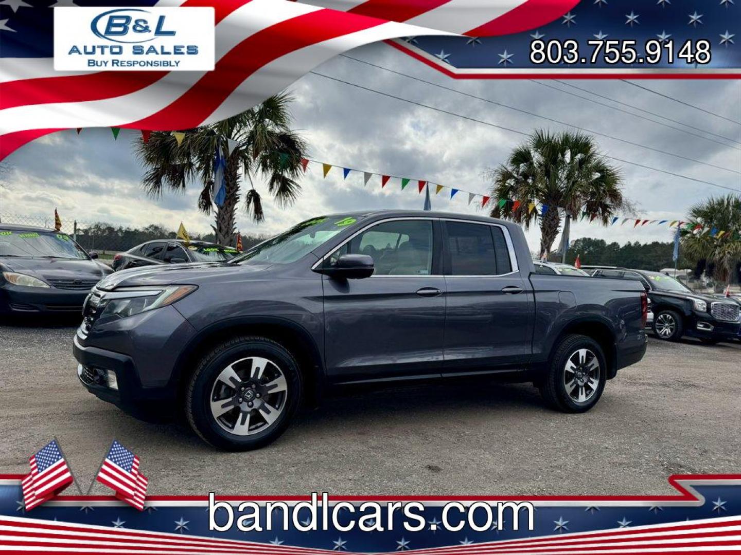 2019 Grey /Grey Honda Ridgeline (5FPYK3F62KB) with an 3.5l V6 DI Sohc I-Vtec 3. engine, Automatic transmission, located at 745 East Steele Rd., West Columbia, SC, 29170, (803) 755-9148, 33.927212, -81.148483 - Photo#0