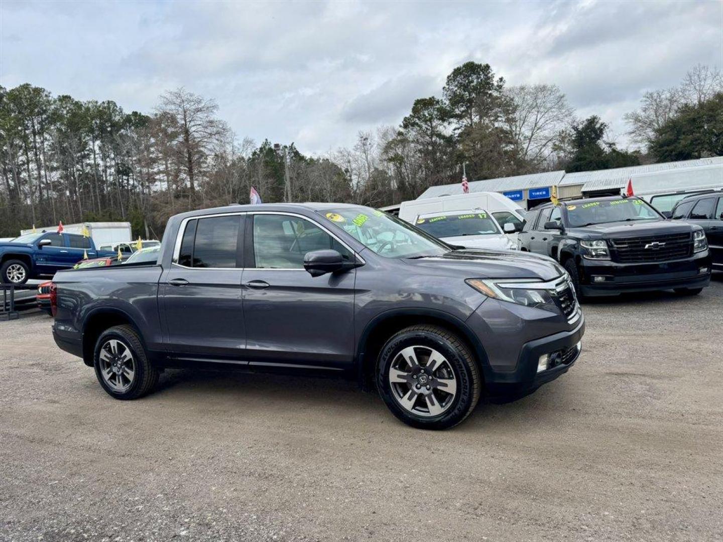 2019 Grey /Grey Honda Ridgeline (5FPYK3F62KB) with an 3.5l V6 DI Sohc I-Vtec 3. engine, Automatic transmission, located at 745 East Steele Rd., West Columbia, SC, 29170, (803) 755-9148, 33.927212, -81.148483 - Photo#2