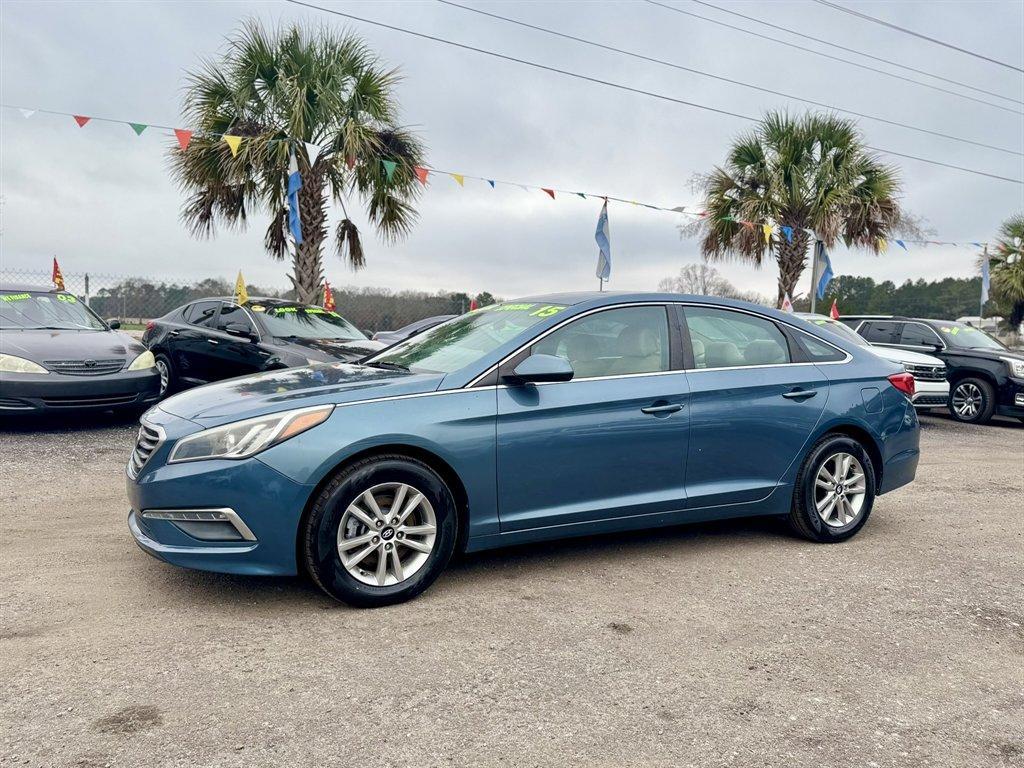 2015 Blue,Light /Taupe Hyundai Sonata (5NPE24AF3FH) with an 2.4l I-4 DI Dohc 2.4l engine, Automatic transmission, located at 745 East Steele Rd., West Columbia, SC, 29170, (803) 755-9148, 33.927212, -81.148483 - Photo#0