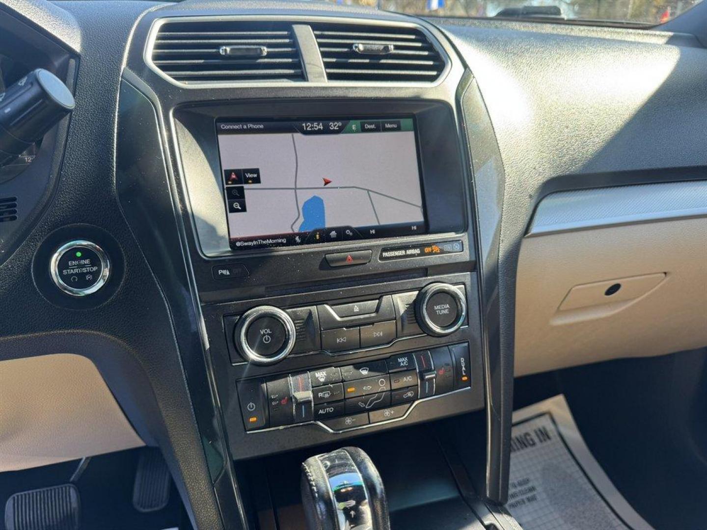 2016 Red /Taupe Ford Explorer (1FM5K7D84GG) with an 3.5l V6 Smpi TI-VCT 3.5l engine, Automatic transmission, located at 745 East Steele Rd., West Columbia, SC, 29170, (803) 755-9148, 33.927212, -81.148483 - Photo#15