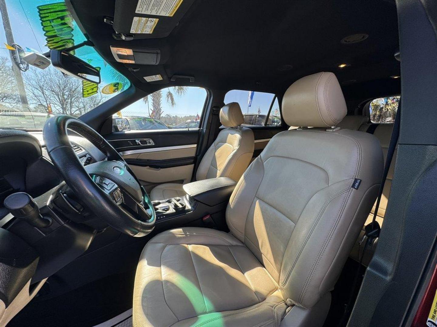 2016 Red /Taupe Ford Explorer (1FM5K7D84GG) with an 3.5l V6 Smpi TI-VCT 3.5l engine, Automatic transmission, located at 745 East Steele Rd., West Columbia, SC, 29170, (803) 755-9148, 33.927212, -81.148483 - Photo#20