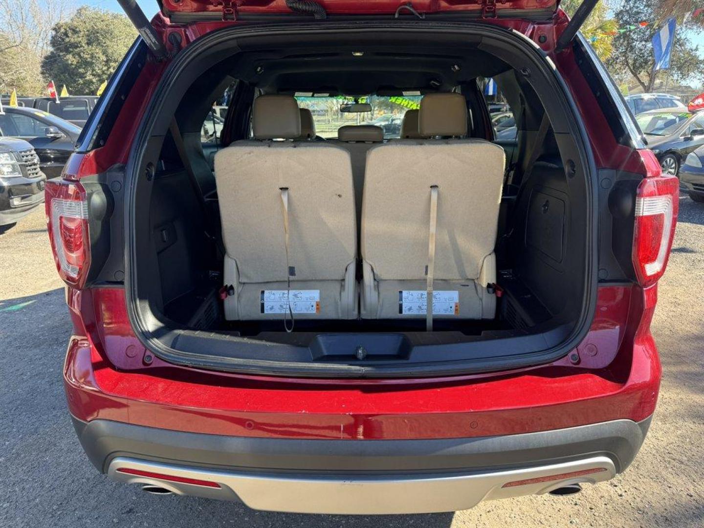 2016 Red /Taupe Ford Explorer (1FM5K7D84GG) with an 3.5l V6 Smpi TI-VCT 3.5l engine, Automatic transmission, located at 745 East Steele Rd., West Columbia, SC, 29170, (803) 755-9148, 33.927212, -81.148483 - Photo#31