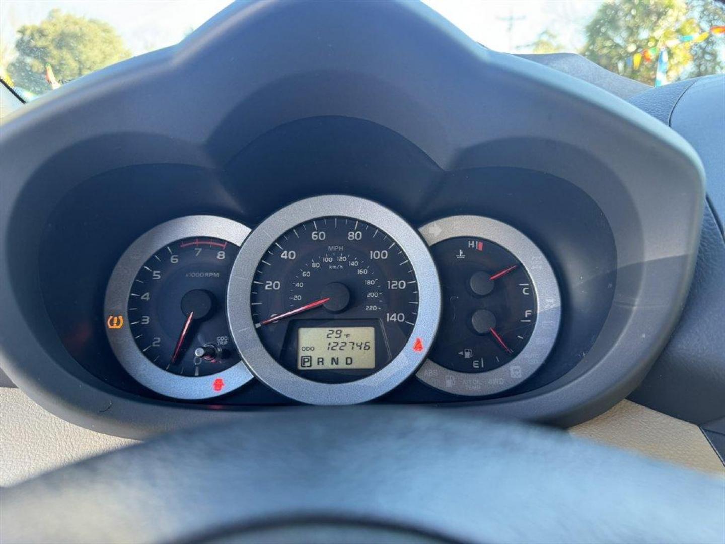 2011 Beige /Tan Toyota RAV4 (2T3ZF4DV0BW) with an 2.5l I-4 SFI Dohc VVT-I 2 engine, Automatic transmission, located at 745 East Steele Rd., West Columbia, SC, 29170, (803) 755-9148, 33.927212, -81.148483 - Photo#8