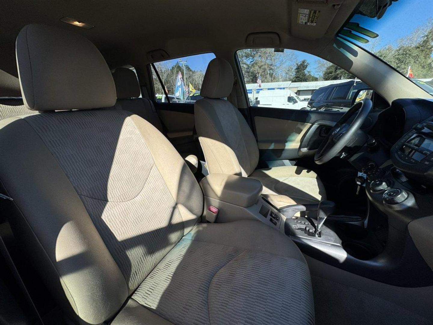 2011 Beige /Tan Toyota RAV4 (2T3ZF4DV0BW) with an 2.5l I-4 SFI Dohc VVT-I 2 engine, Automatic transmission, located at 745 East Steele Rd., West Columbia, SC, 29170, (803) 755-9148, 33.927212, -81.148483 - Photo#22