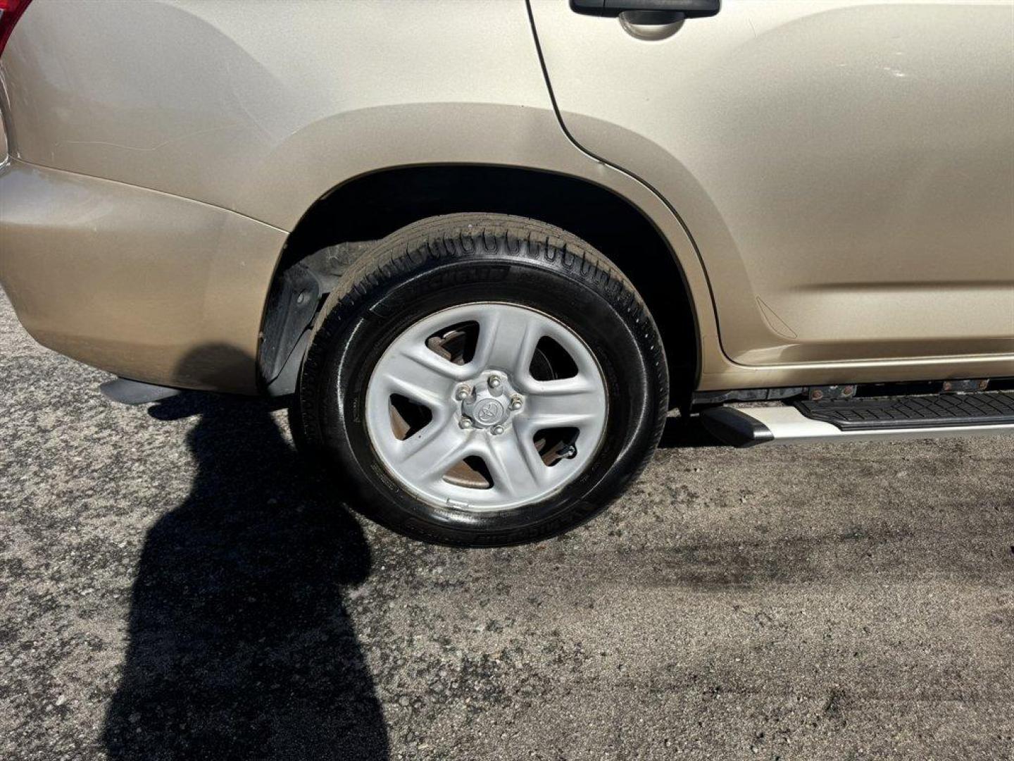 2011 Beige /Tan Toyota RAV4 (2T3ZF4DV0BW) with an 2.5l I-4 SFI Dohc VVT-I 2 engine, Automatic transmission, located at 745 East Steele Rd., West Columbia, SC, 29170, (803) 755-9148, 33.927212, -81.148483 - Photo#25
