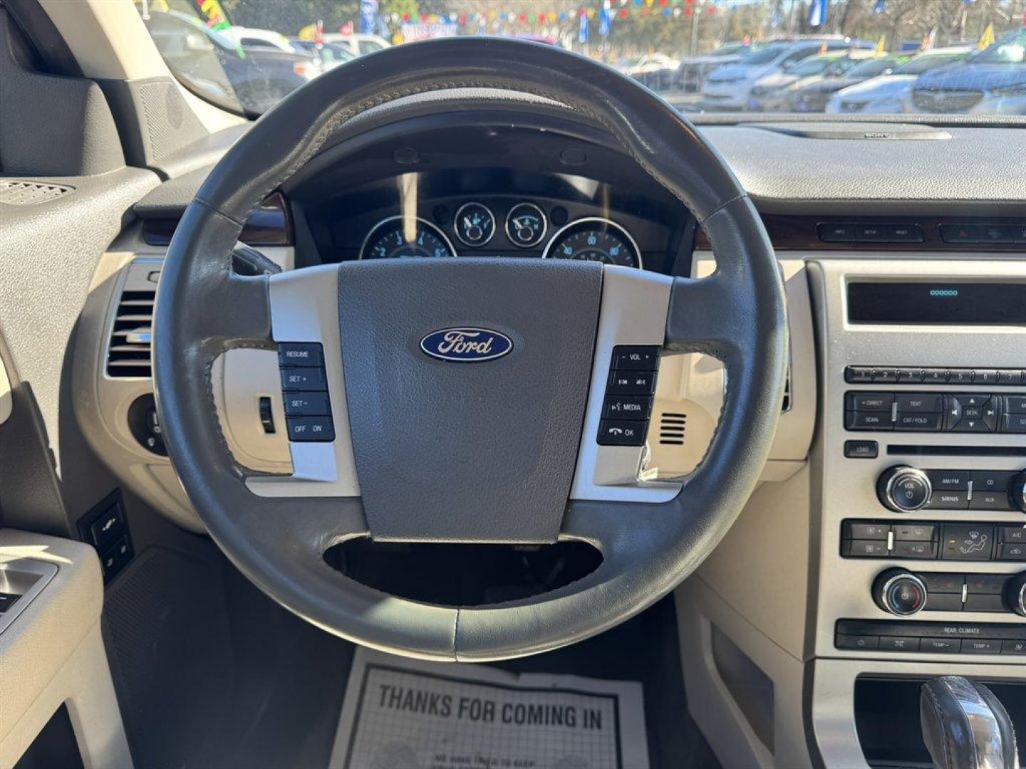 2011 Silver /Grey Ford Flex (2FMGK5CC3BB) with an 3.5l V6 SFI Dohc 24v 3.5l engine, Automatic transmission, located at 745 East Steele Rd., West Columbia, SC, 29170, (803) 755-9148, 33.927212, -81.148483 - Photo#7