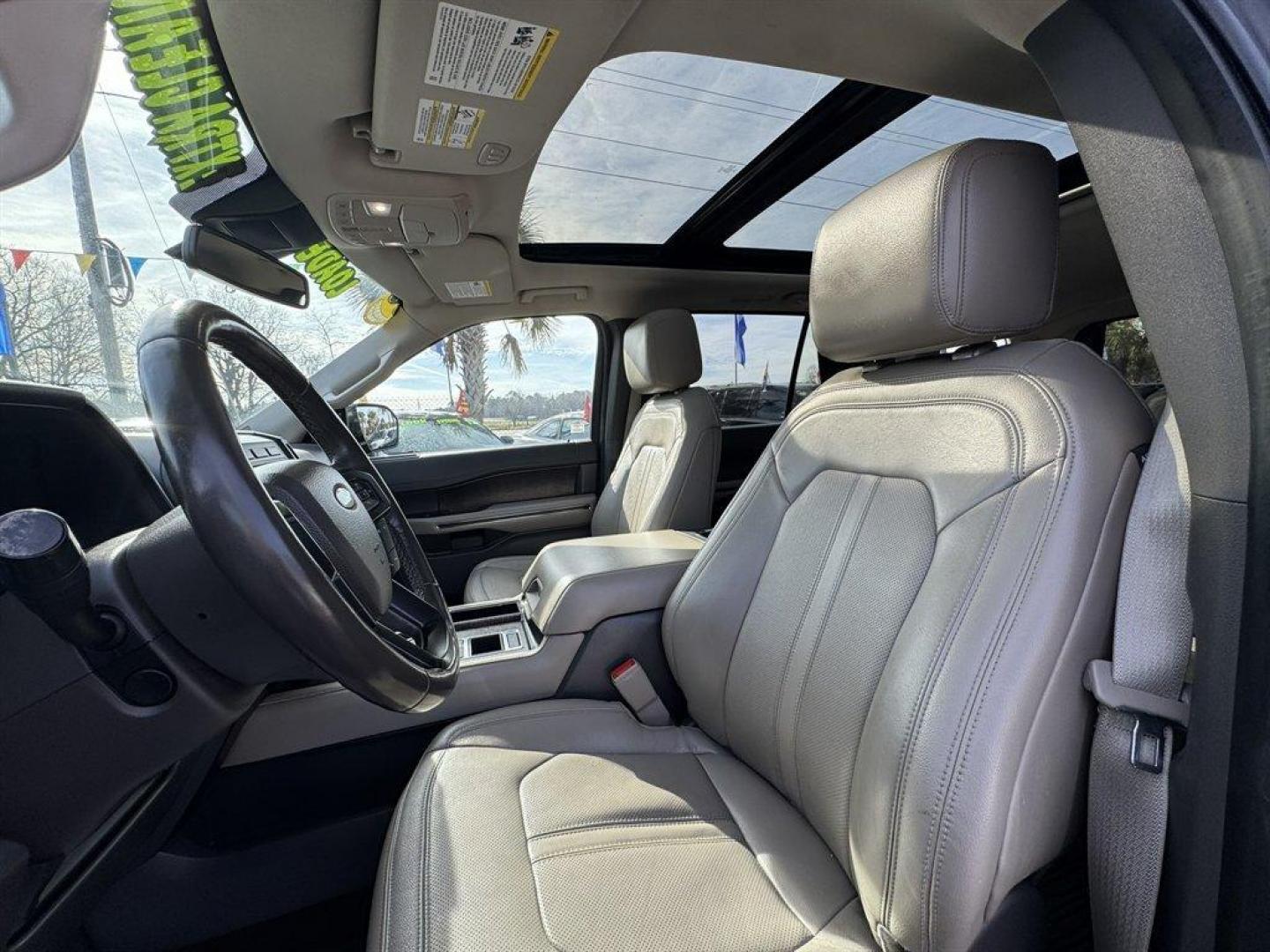 2019 Black /Grey Ford Expedition (1FMJU1KT2KE) with an 3.5l V6 DI T/C Ecoboost 3 engine, Automatic transmission, located at 745 East Steele Rd., West Columbia, SC, 29170, (803) 755-9148, 33.927212, -81.148483 - Photo#23