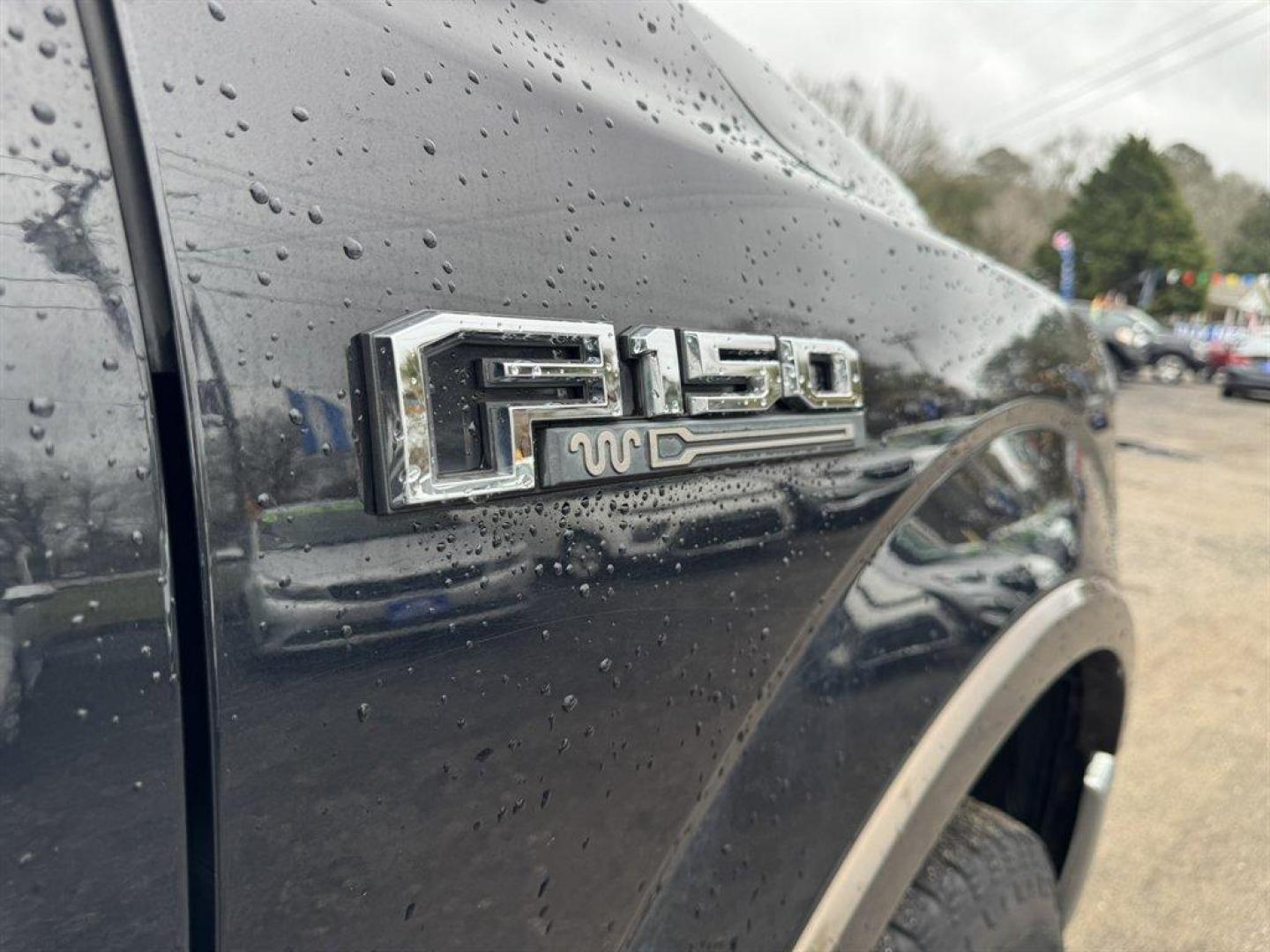 2015 Black /Brown Ford F150 (1FTEW1EG5FF) with an 3.5l V6 DI T/C Ecoboost 3 engine, Automatic transmission, located at 745 East Steele Rd., West Columbia, SC, 29170, (803) 755-9148, 33.927212, -81.148483 - Photo#32