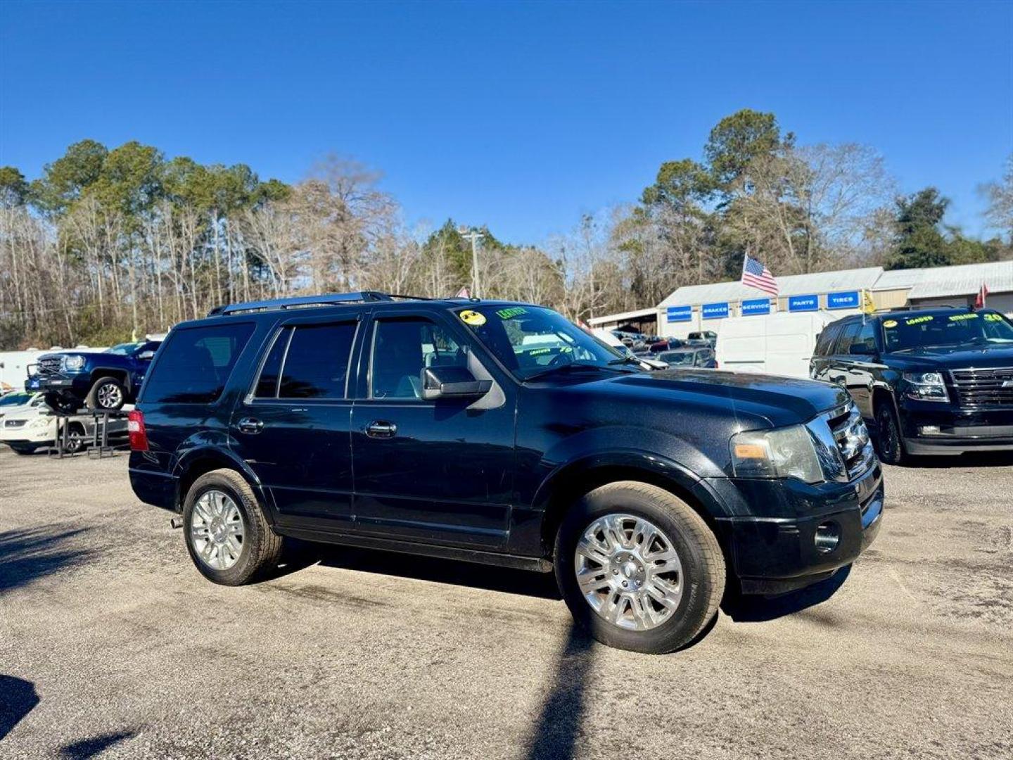 2011 Black /Black Ford Expedition (1FMJU1K56BE) with an 5.4l V8 Sohc Flex 5.4l engine, Automatic transmission, located at 745 East Steele Rd., West Columbia, SC, 29170, (803) 755-9148, 33.927212, -81.148483 - Photo#2