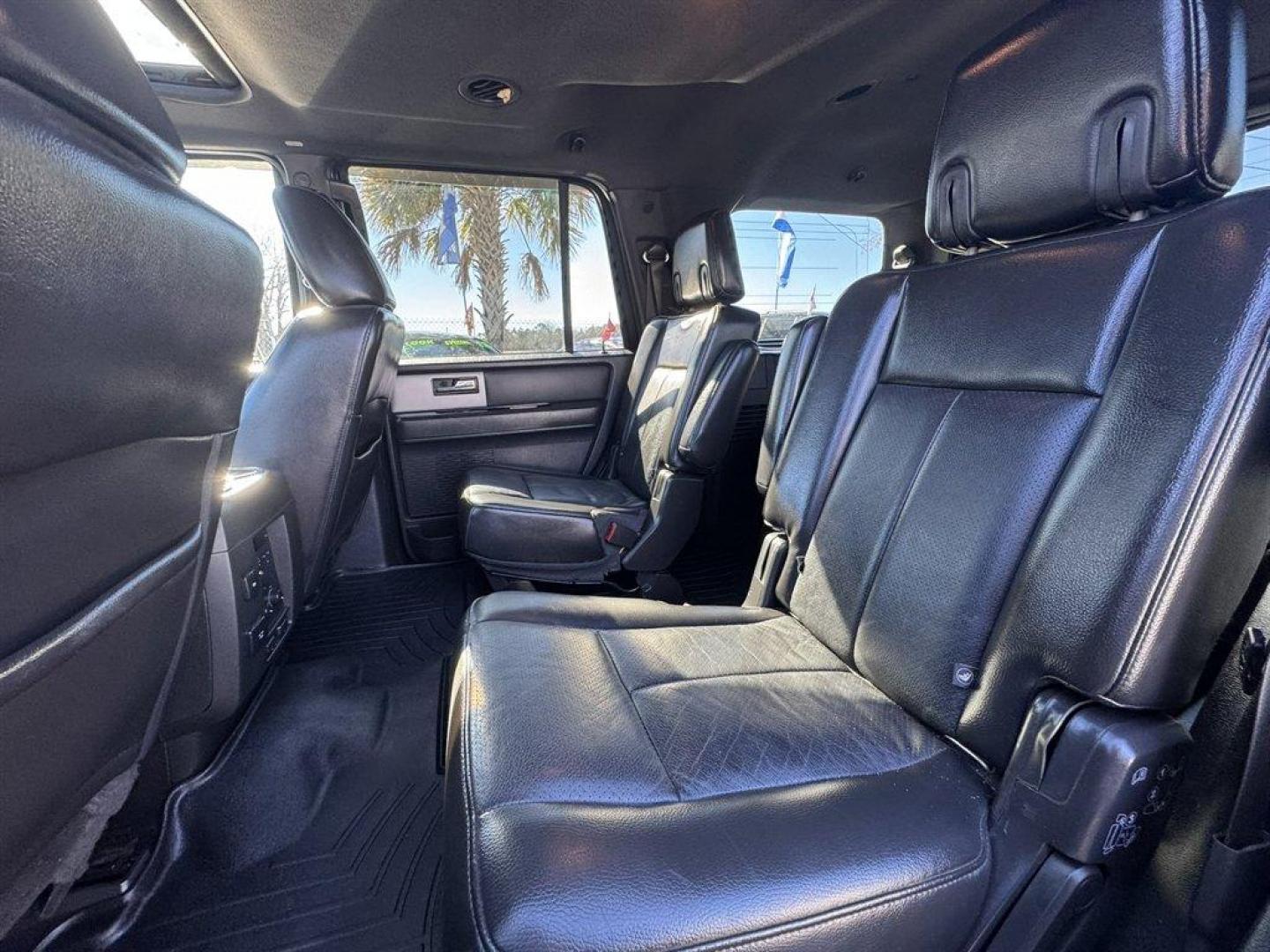 2011 Black /Black Ford Expedition (1FMJU1K56BE) with an 5.4l V8 Sohc Flex 5.4l engine, Automatic transmission, located at 745 East Steele Rd., West Columbia, SC, 29170, (803) 755-9148, 33.927212, -81.148483 - Photo#25