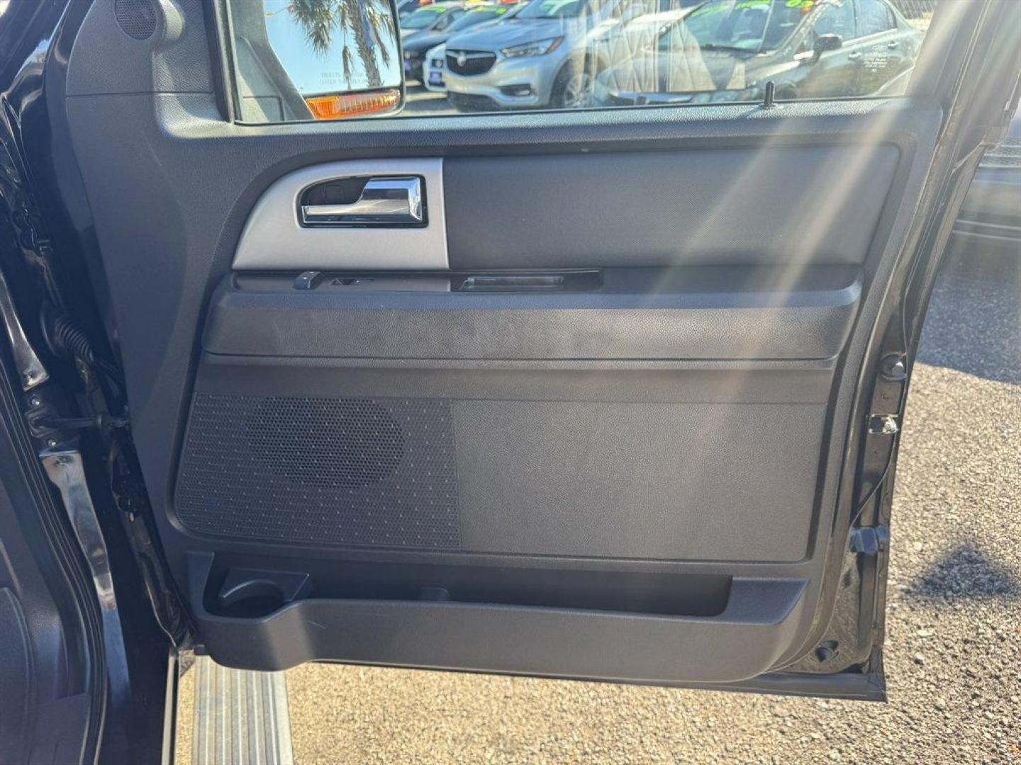 2011 Black /Black Ford Expedition (1FMJU1K56BE) with an 5.4l V8 Sohc Flex 5.4l engine, Automatic transmission, located at 745 East Steele Rd., West Columbia, SC, 29170, (803) 755-9148, 33.927212, -81.148483 - Photo#30