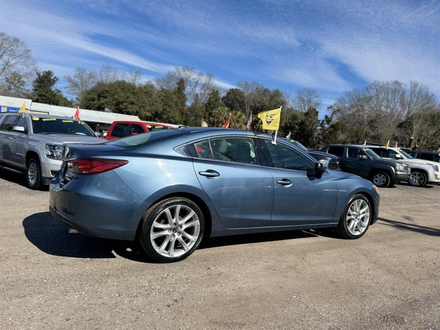 2016 Blue /Grey Mazda Mazda6 (JM1GJ1V59G1) with an 2.5l I-4 DI Dohc 2.5l engine, Automatic transmission, located at 745 East Steele Rd., West Columbia, SC, 29170, (803) 755-9148, 33.927212, -81.148483 - Photo#3