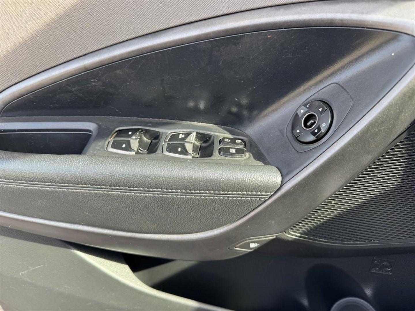 2014 Bronze /Grey Hyundai Santa FE Sport (5XYZU3LB6EG) with an 2.4l I-4 DI Dohc 2.4l engine, Automatic transmission, located at 745 East Steele Rd., West Columbia, SC, 29170, (803) 755-9148, 33.927212, -81.148483 - Photo#16