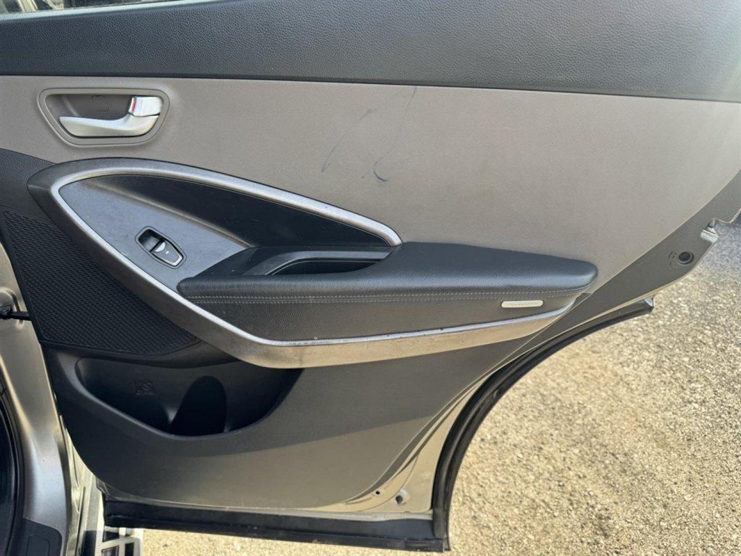 2014 Bronze /Grey Hyundai Santa FE Sport (5XYZU3LB6EG) with an 2.4l I-4 DI Dohc 2.4l engine, Automatic transmission, located at 745 East Steele Rd., West Columbia, SC, 29170, (803) 755-9148, 33.927212, -81.148483 - Photo#23