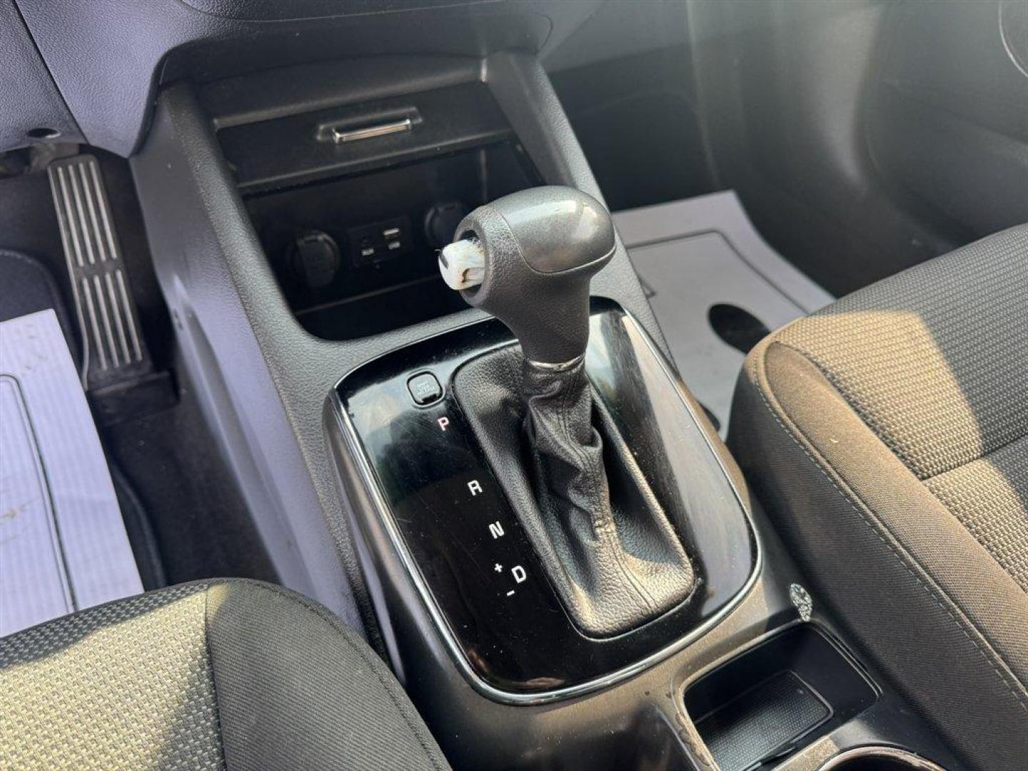 2017 Grey /Black Kia Forte (KNAFK5A82H5) with an 2.0l I-4 DI Dohc 2.0l engine, Automatic transmission, located at 745 East Steele Rd., West Columbia, SC, 29170, (803) 755-9148, 33.927212, -81.148483 - Photo#13