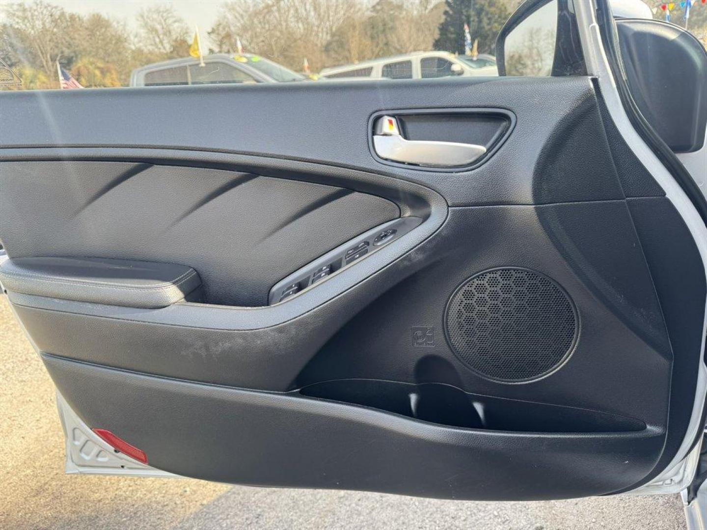 2017 Grey /Black Kia Forte (KNAFK5A82H5) with an 2.0l I-4 DI Dohc 2.0l engine, Automatic transmission, located at 745 East Steele Rd., West Columbia, SC, 29170, (803) 755-9148, 33.927212, -81.148483 - Photo#15