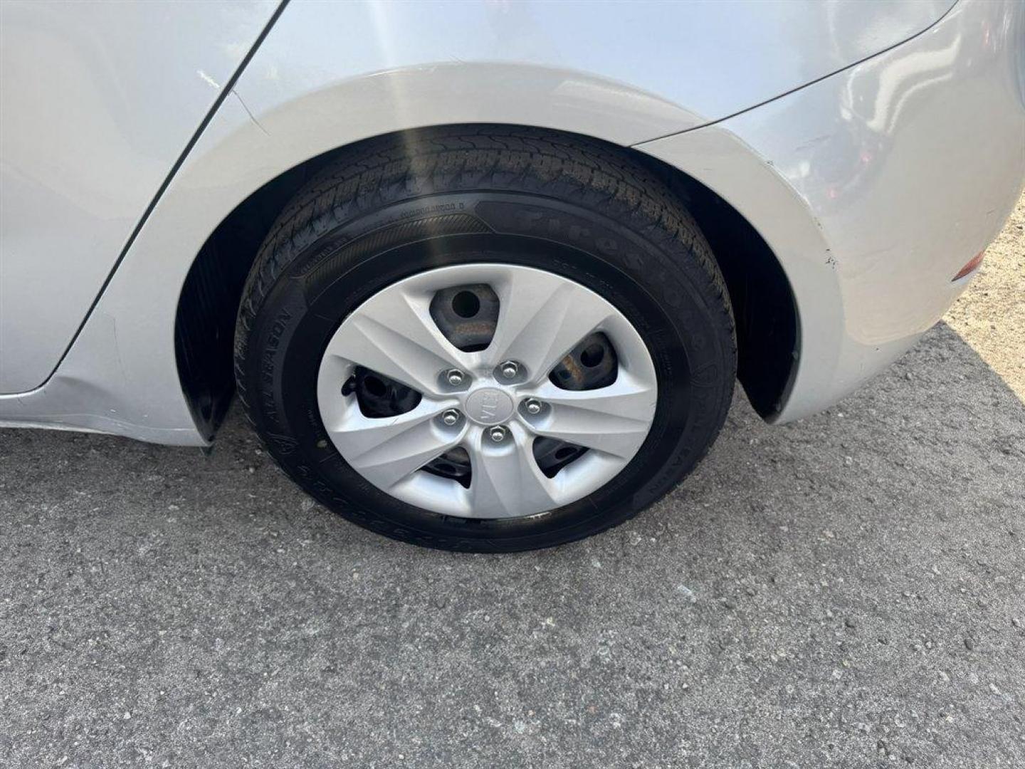 2017 Grey /Black Kia Forte (KNAFK5A82H5) with an 2.0l I-4 DI Dohc 2.0l engine, Automatic transmission, located at 745 East Steele Rd., West Columbia, SC, 29170, (803) 755-9148, 33.927212, -81.148483 - Photo#28