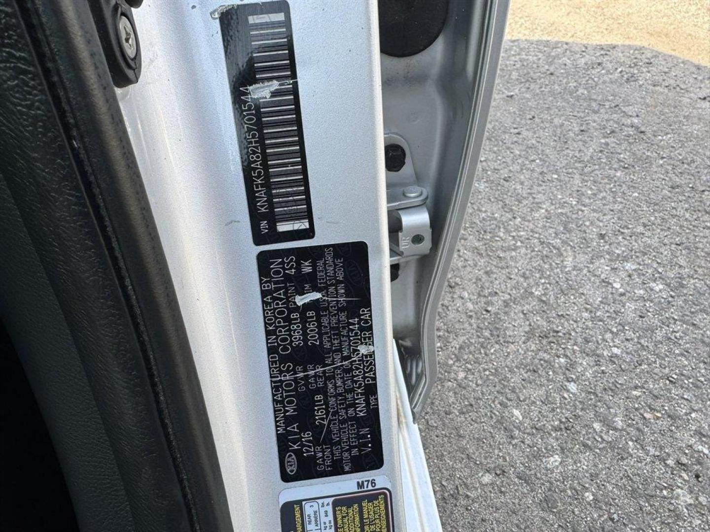 2017 Grey /Black Kia Forte (KNAFK5A82H5) with an 2.0l I-4 DI Dohc 2.0l engine, Automatic transmission, located at 745 East Steele Rd., West Columbia, SC, 29170, (803) 755-9148, 33.927212, -81.148483 - Photo#30