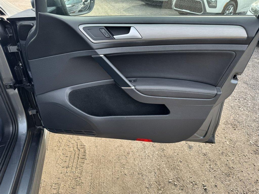 2015 Grey /Black Volkswagen Golf (3VW217AU4FM) with an 1.8l I-4 DI Dohc T/C 1.8l engine, Automatic transmission, located at 745 East Steele Rd., West Columbia, SC, 29170, (803) 755-9148, 33.927212, -81.148483 - Photo#21