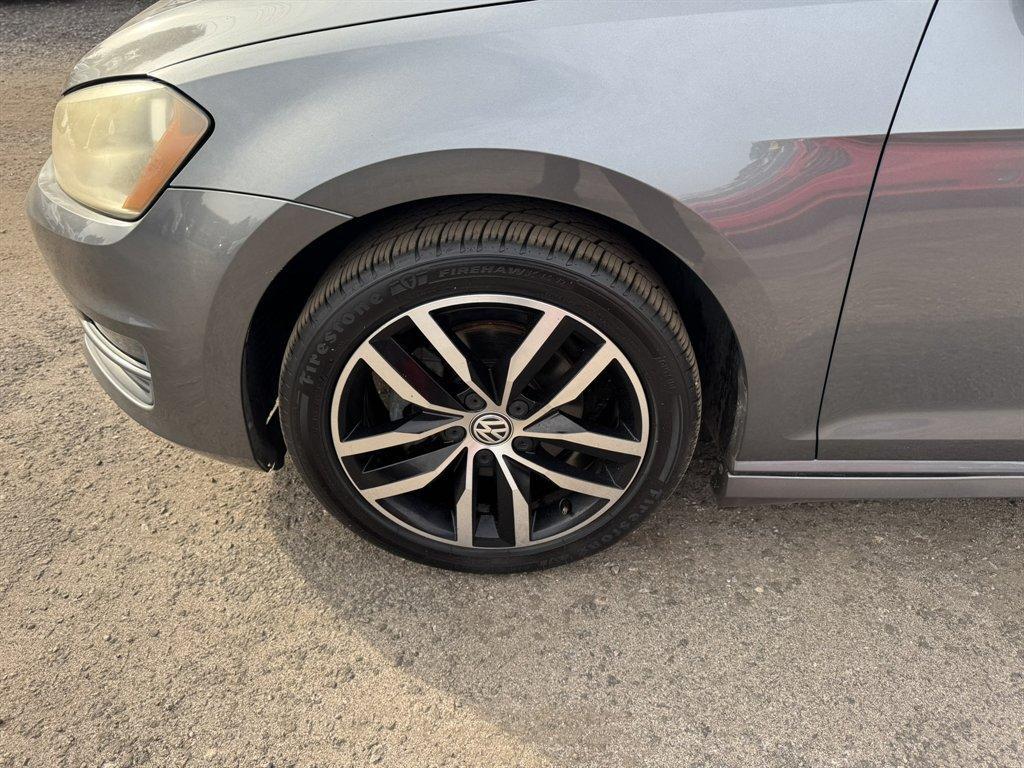 2015 Grey /Black Volkswagen Golf (3VW217AU4FM) with an 1.8l I-4 DI Dohc T/C 1.8l engine, Automatic transmission, located at 745 East Steele Rd., West Columbia, SC, 29170, (803) 755-9148, 33.927212, -81.148483 - Photo#28