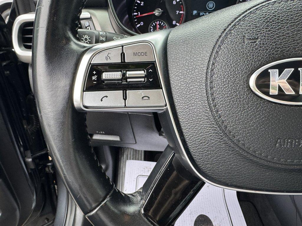 2020 Grey /Black Kia Telluride (5XYP24HC8LG) with an 3.8l V6 DI Dohc 3.8l engine, Automatic transmission, located at 745 East Steele Rd., West Columbia, SC, 29170, (803) 755-9148, 33.927212, -81.148483 - Photo#8