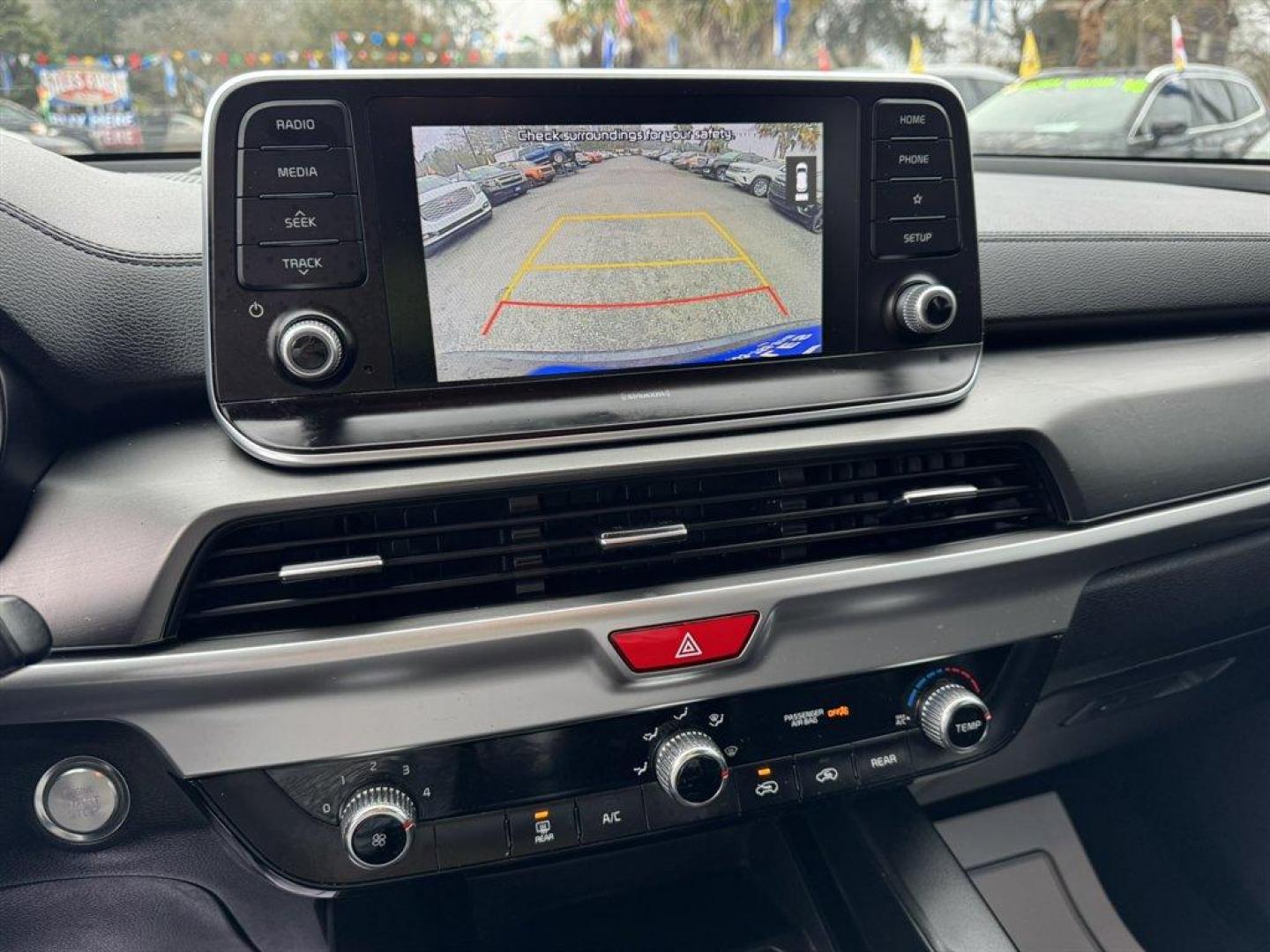 2020 Grey /Black Kia Telluride (5XYP24HC8LG) with an 3.8l V6 DI Dohc 3.8l engine, Automatic transmission, located at 745 East Steele Rd., West Columbia, SC, 29170, (803) 755-9148, 33.927212, -81.148483 - Photo#13