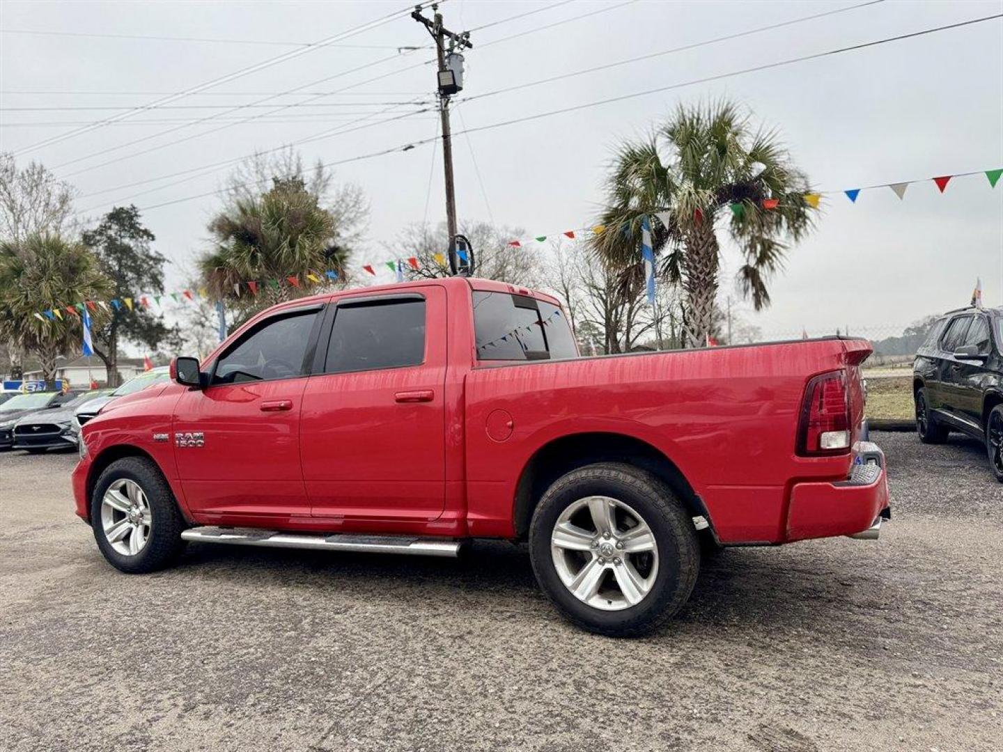 2014 Red /Black Ram 1500 (1C6RR6MT3ES) with an 5.7l V8 Smpi Hemi 5.7l engine, Automatic transmission, located at 745 East Steele Rd., West Columbia, SC, 29170, (803) 755-9148, 33.927212, -81.148483 - Photo#5