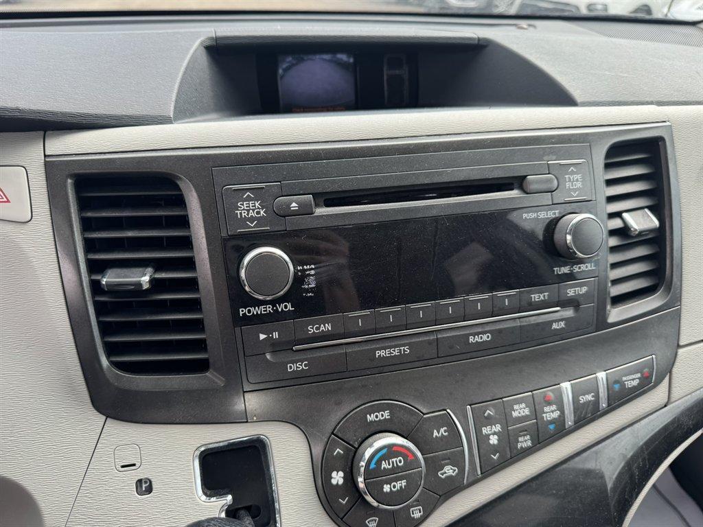 2013 Green /Grey Toyota Sienna (5TDKK3DC6DS) with an 3.5l V6 EFI Dohc 3.5l engine, Automatic transmission, located at 745 East Steele Rd., West Columbia, SC, 29170, (803) 755-9148, 33.927212, -81.148483 - Photo#13