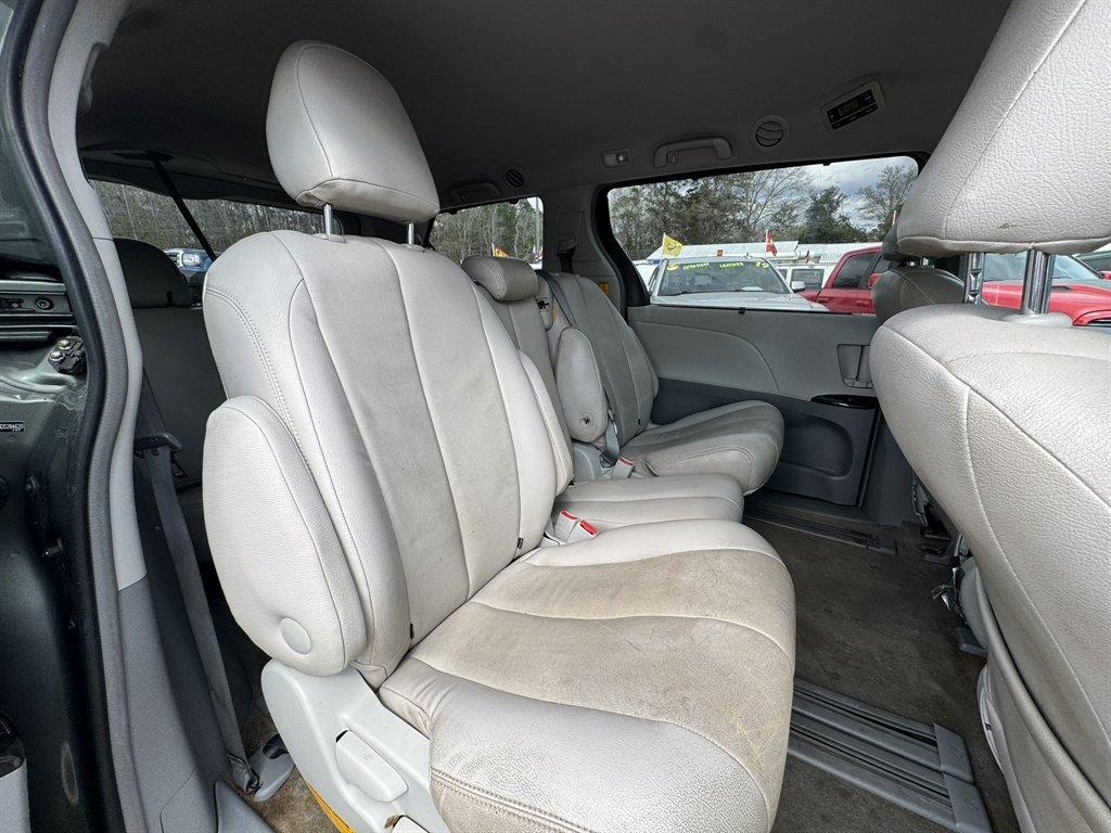 2013 Green /Grey Toyota Sienna (5TDKK3DC6DS) with an 3.5l V6 EFI Dohc 3.5l engine, Automatic transmission, located at 745 East Steele Rd., West Columbia, SC, 29170, (803) 755-9148, 33.927212, -81.148483 - Photo#20