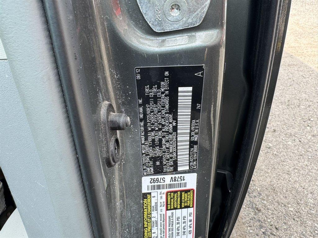 2013 Green /Grey Toyota Sienna (5TDKK3DC6DS) with an 3.5l V6 EFI Dohc 3.5l engine, Automatic transmission, located at 745 East Steele Rd., West Columbia, SC, 29170, (803) 755-9148, 33.927212, -81.148483 - Photo#29