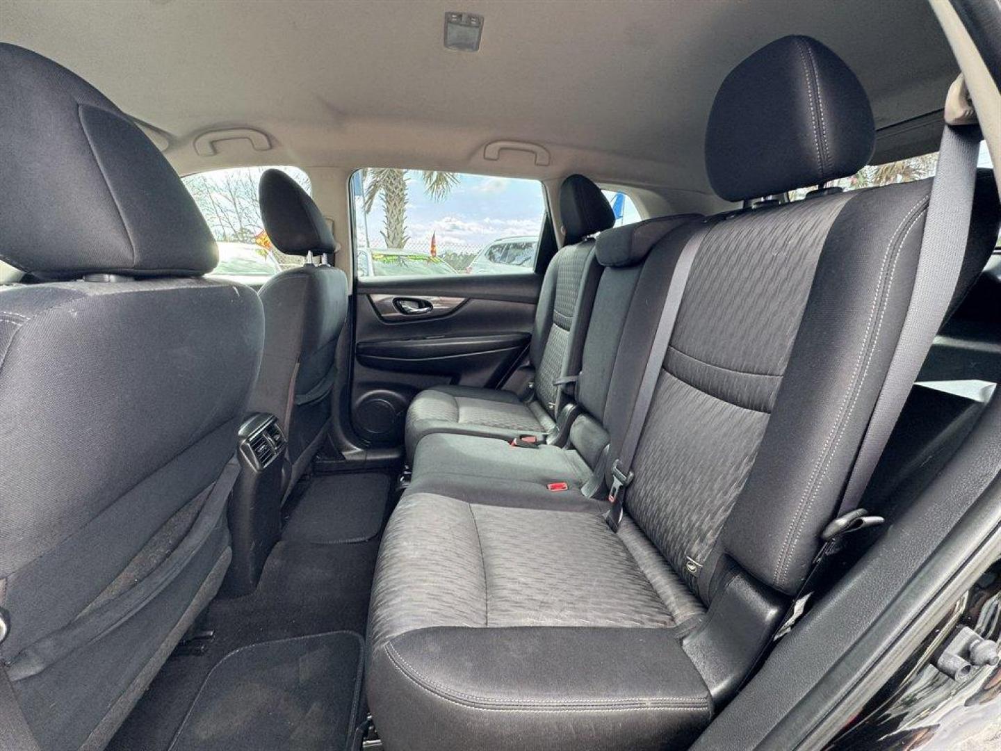 2018 Black /Black Nissan Rogue (JN8AT2MV6JW) with an 2.5l I-4 MPI Dohc 2.5l engine, Automatic transmission, located at 745 East Steele Rd., West Columbia, SC, 29170, (803) 755-9148, 33.927212, -81.148483 - Photo#20