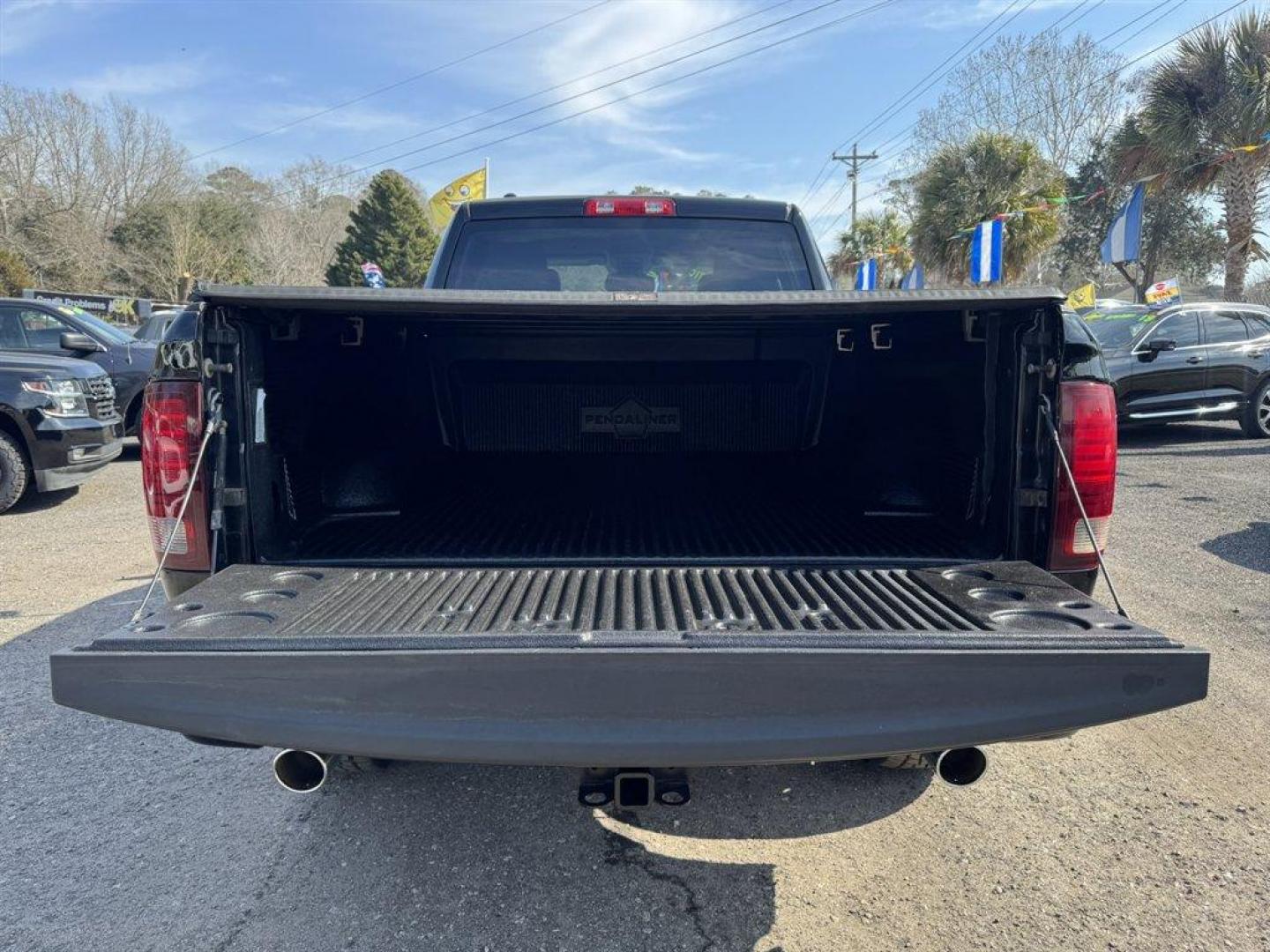 2014 Black /Black Ram 1500 (1C6RR7FT4ES) with an 5.7l V8 Smpi Hemi 5.7l engine, Automatic transmission, located at 745 East Steele Rd., West Columbia, SC, 29170, (803) 755-9148, 33.927212, -81.148483 - Photo#23