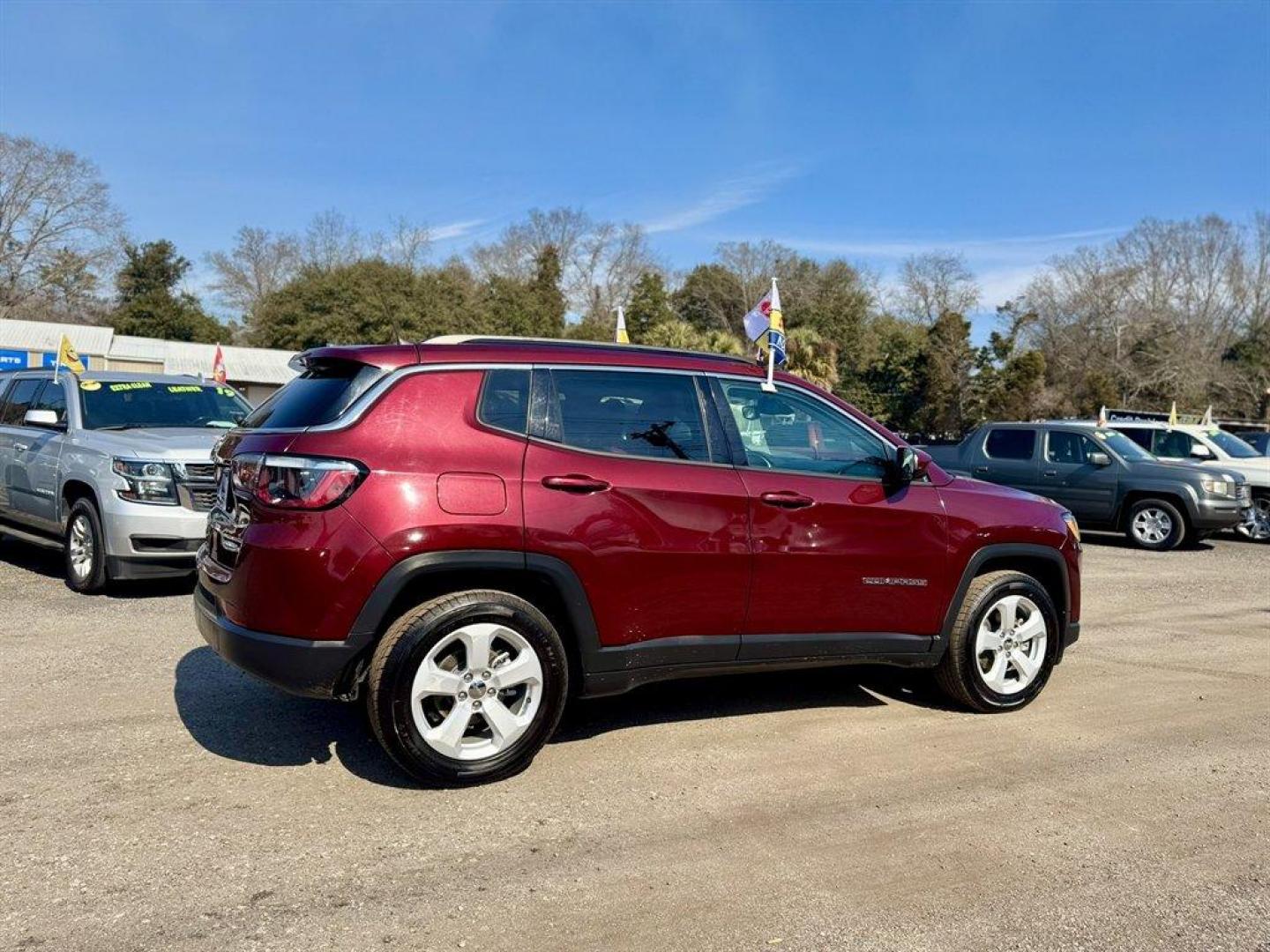 2021 Red /Black Jeep Compass (3C4NJCBB5MT) with an 2.4l I-4 MPI Sohc 2.4l engine, Automatic transmission, located at 745 East Steele Rd., West Columbia, SC, 29170, (803) 755-9148, 33.927212, -81.148483 - Photo#3