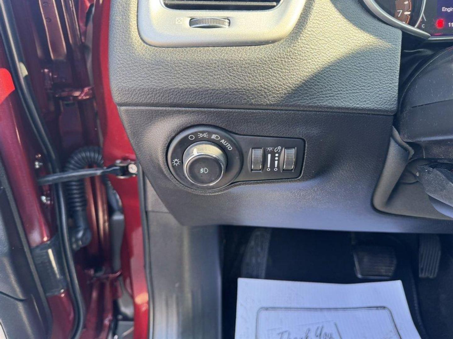 2021 Red /Black Jeep Compass (3C4NJCBB5MT) with an 2.4l I-4 MPI Sohc 2.4l engine, Automatic transmission, located at 745 East Steele Rd., West Columbia, SC, 29170, (803) 755-9148, 33.927212, -81.148483 - Photo#15
