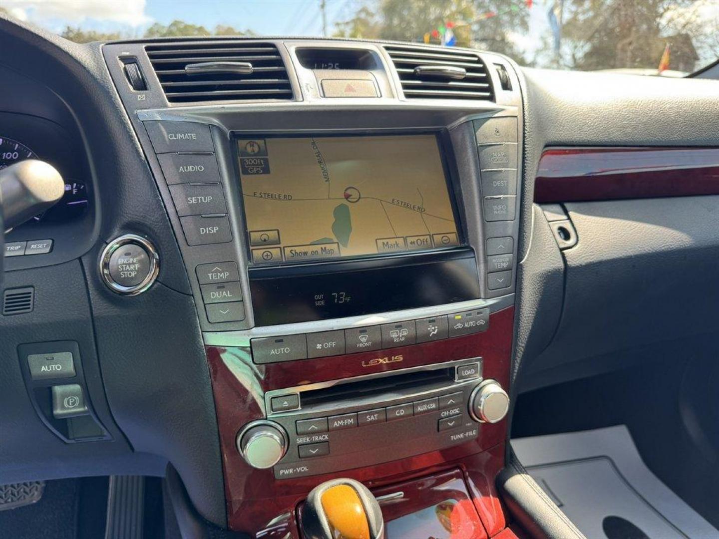 2010 Silver /Black Lexus LS 460 (JTHBL5EF4A5) with an 4.6l V8 SFI Dohc VVT-I 4. engine, Automatic transmission, located at 745 East Steele Rd., West Columbia, SC, 29170, (803) 755-9148, 33.927212, -81.148483 - Photo#13