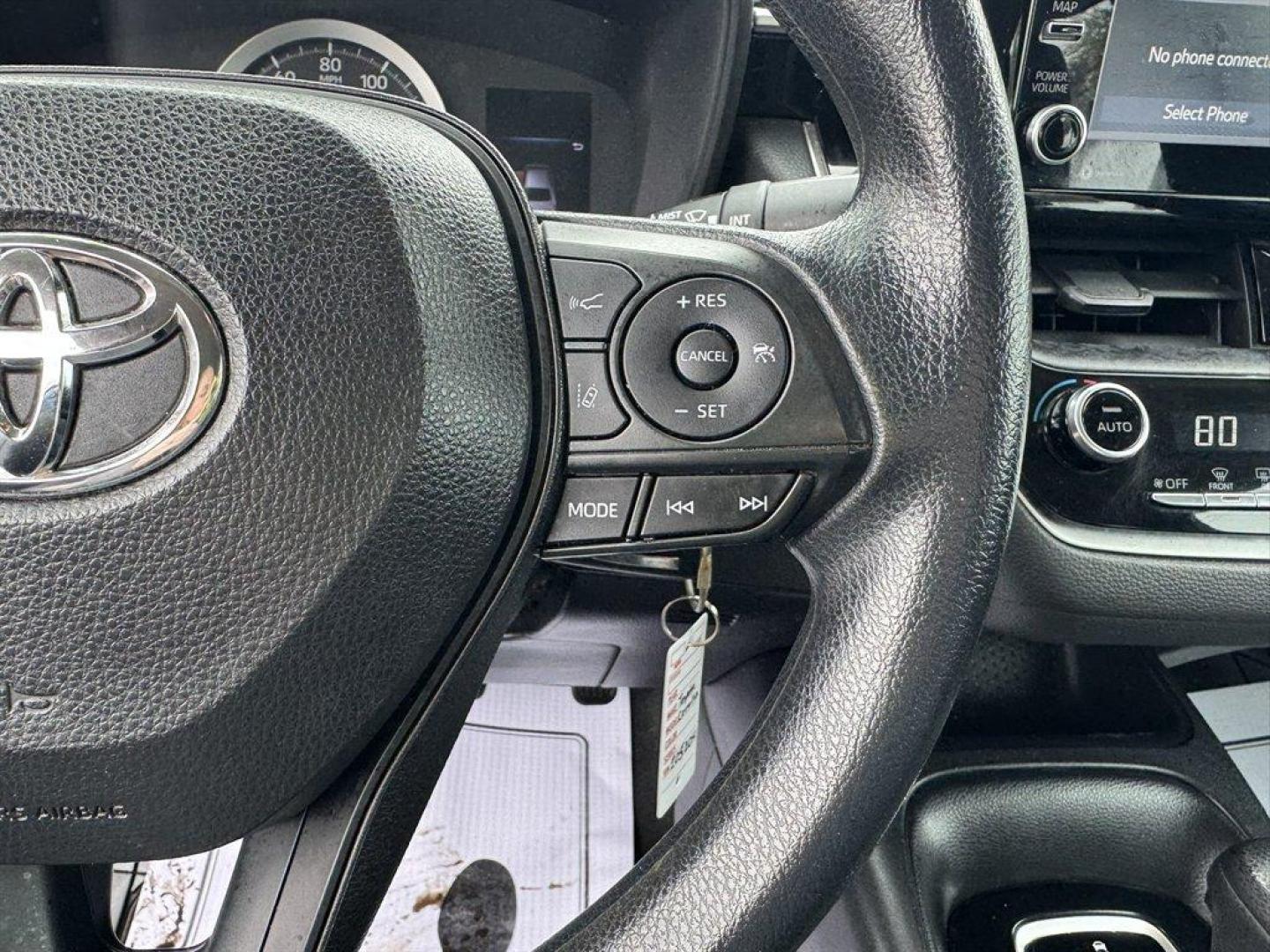 2021 Silver /Grey Toyota Corolla (5YFEPMAE3MP) with an 1.8l I-4 MPI Dohc 1.8l engine, Automatic transmission, located at 745 East Steele Rd., West Columbia, SC, 29170, (803) 755-9148, 33.927212, -81.148483 - Photo#9