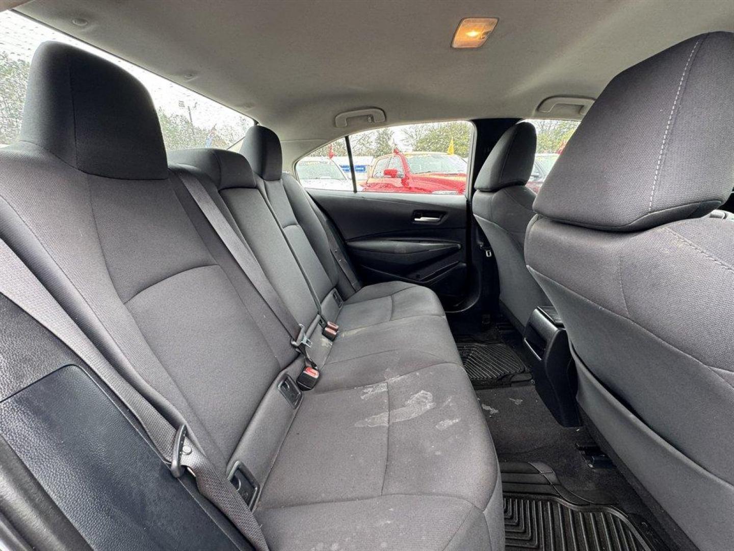 2021 Silver /Grey Toyota Corolla (5YFEPMAE3MP) with an 1.8l I-4 MPI Dohc 1.8l engine, Automatic transmission, located at 745 East Steele Rd., West Columbia, SC, 29170, (803) 755-9148, 33.927212, -81.148483 - Photo#22
