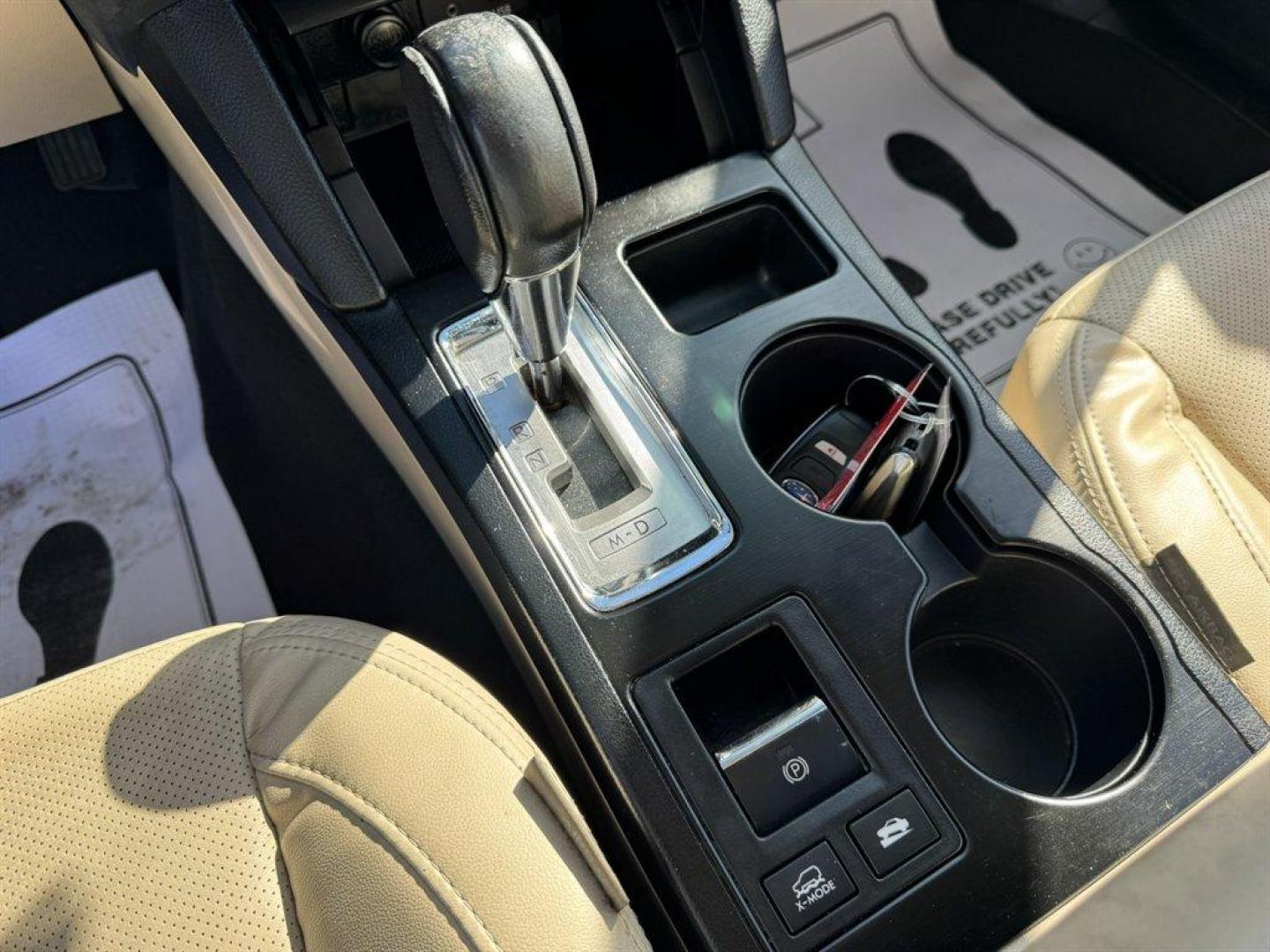 2017 Black /Tan Subaru Outback (4S4BSANC1H3) with an 2.5l H-4 MPI Sohc 2.5l engine, Automatic transmission, located at 745 East Steele Rd., West Columbia, SC, 29170, (803) 755-9148, 33.927212, -81.148483 - Photo#14