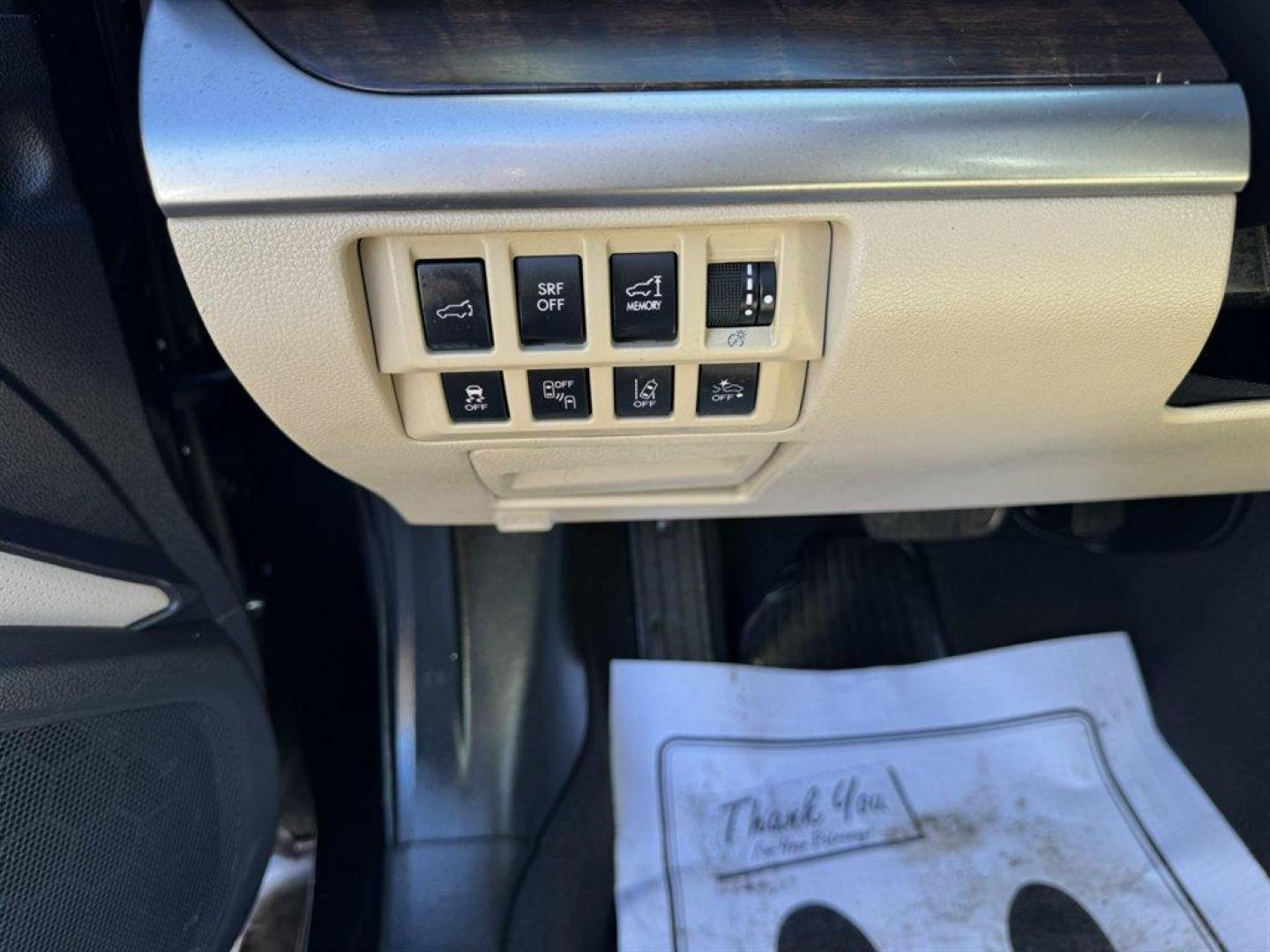 2017 Black /Tan Subaru Outback (4S4BSANC1H3) with an 2.5l H-4 MPI Sohc 2.5l engine, Automatic transmission, located at 745 East Steele Rd., West Columbia, SC, 29170, (803) 755-9148, 33.927212, -81.148483 - Photo#17