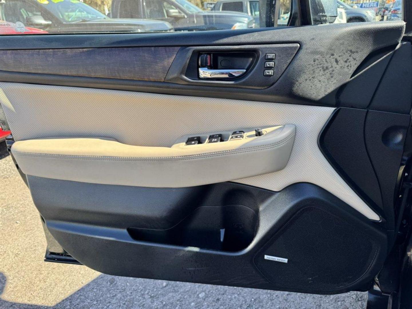 2017 Black /Tan Subaru Outback (4S4BSANC1H3) with an 2.5l H-4 MPI Sohc 2.5l engine, Automatic transmission, located at 745 East Steele Rd., West Columbia, SC, 29170, (803) 755-9148, 33.927212, -81.148483 - Photo#18