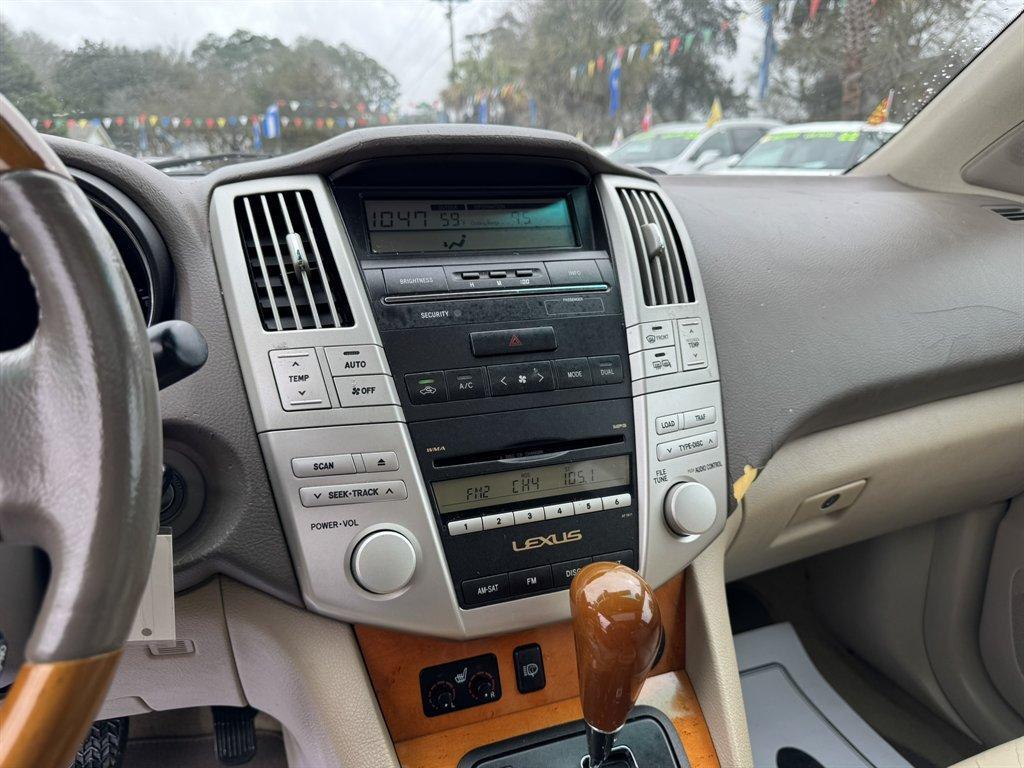 2009 Black /Beige Lexus RX 350 (2T2HK31U39C) with an 3.5l V6 SFI Dohc 3.5l engine, Automatic transmission, located at 745 East Steele Rd., West Columbia, SC, 29170, (803) 755-9148, 33.927212, -81.148483 - Photo#11