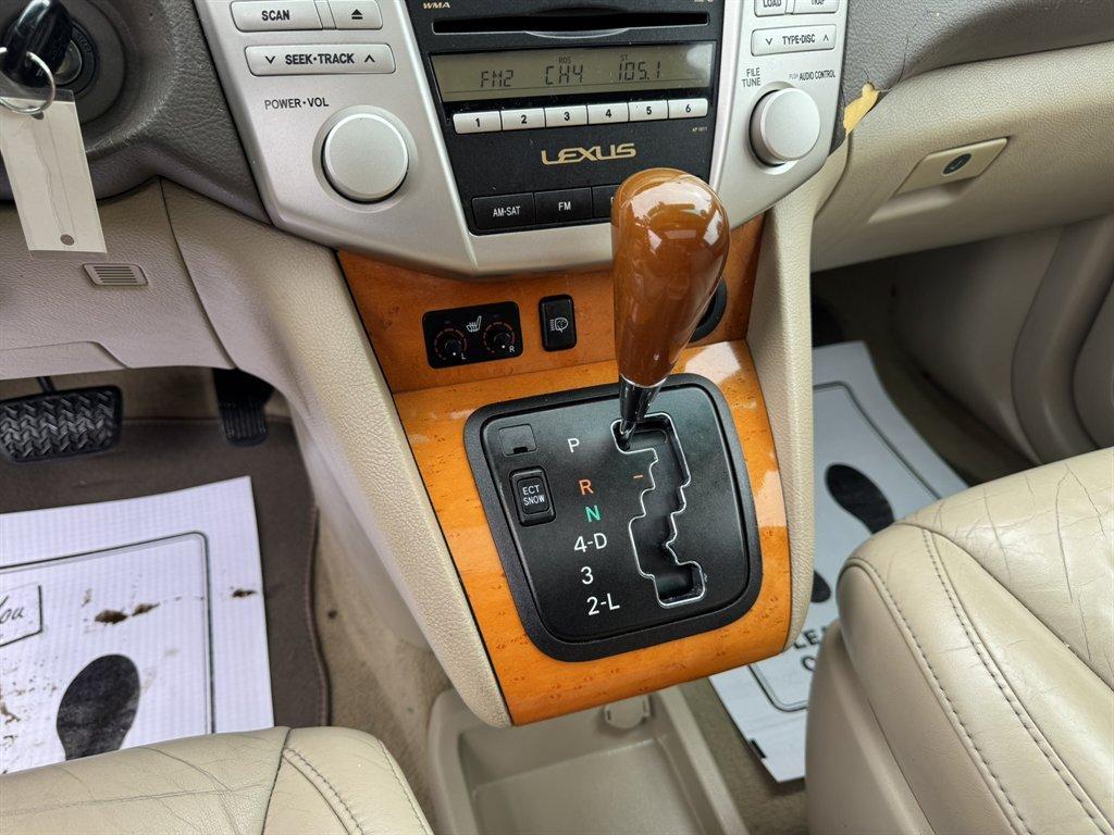 2009 Black /Beige Lexus RX 350 (2T2HK31U39C) with an 3.5l V6 SFI Dohc 3.5l engine, Automatic transmission, located at 745 East Steele Rd., West Columbia, SC, 29170, (803) 755-9148, 33.927212, -81.148483 - Photo#12